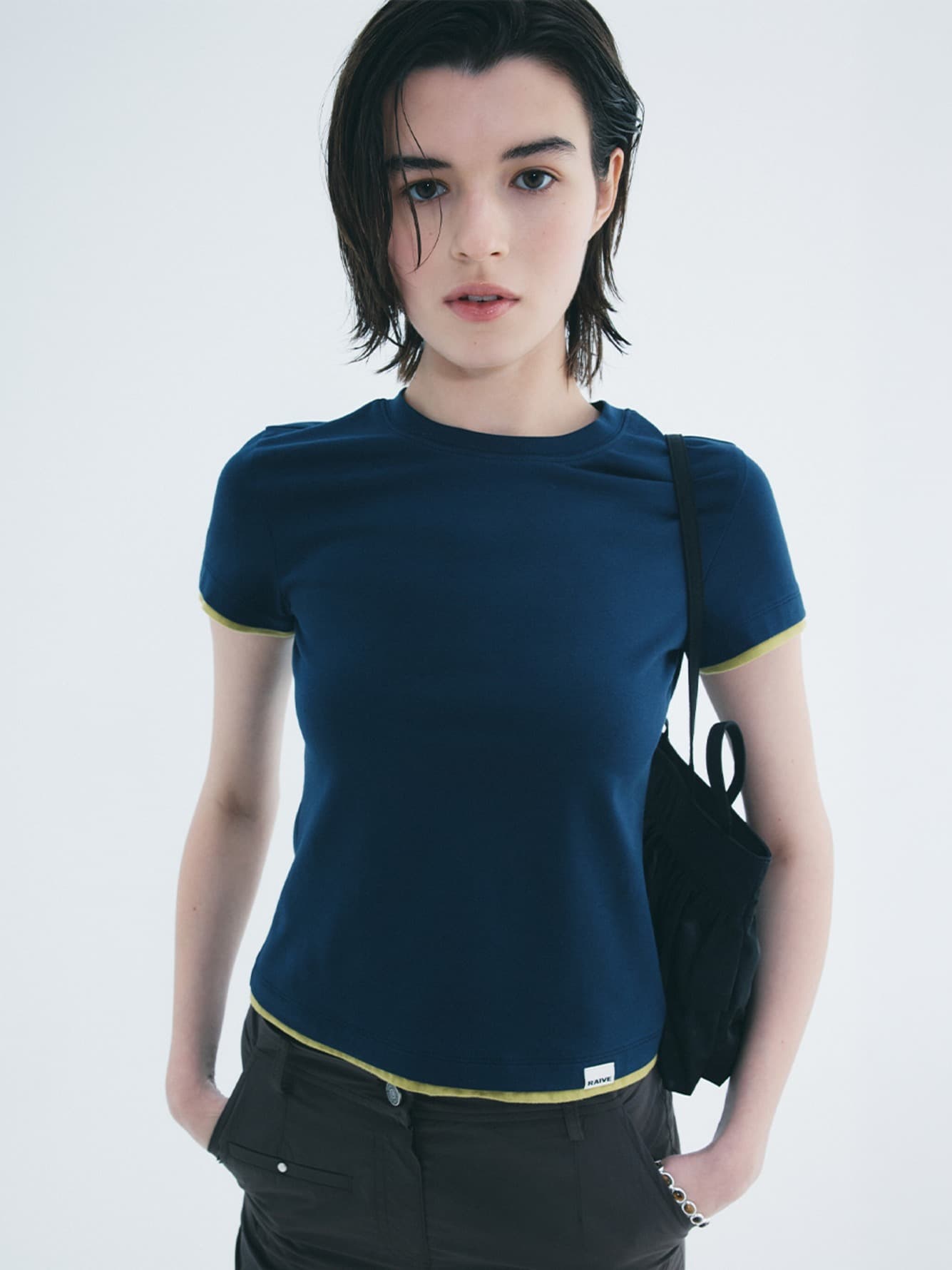 Layered Two-tone T-shirts
