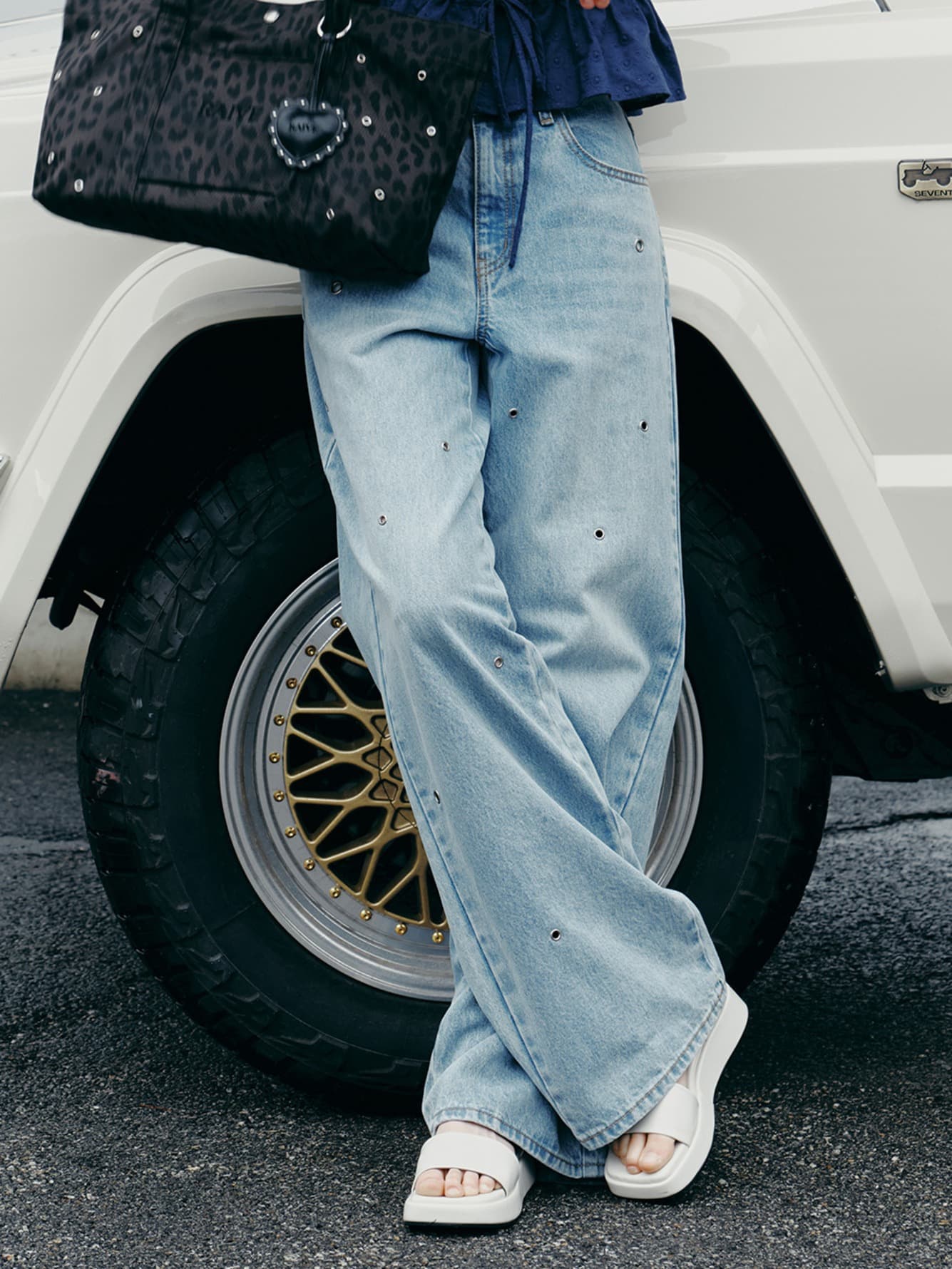 Eyelet Point Denim Pants — vue 1