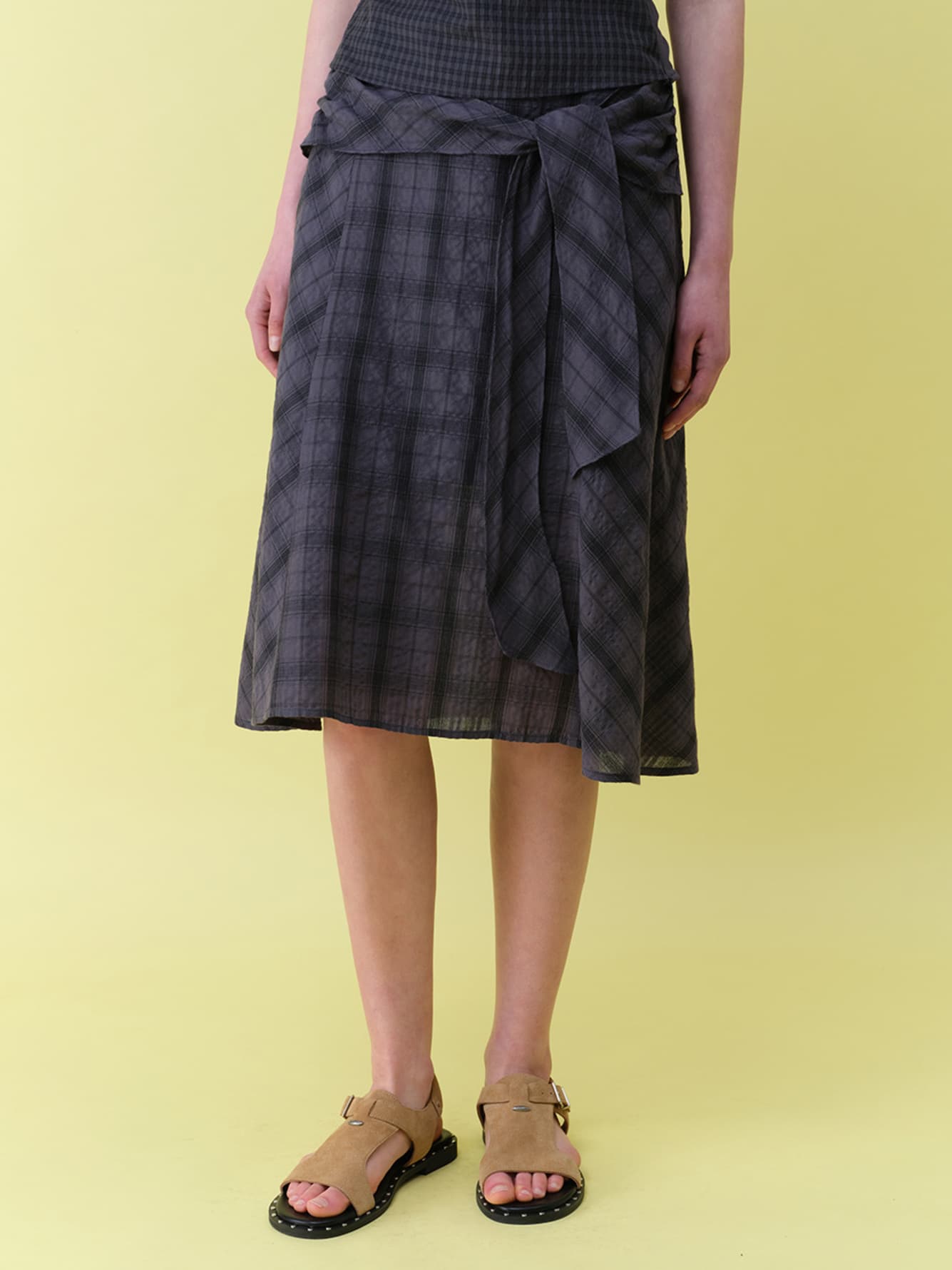 Tie-Detail Layered Check Skirt — vue 2
