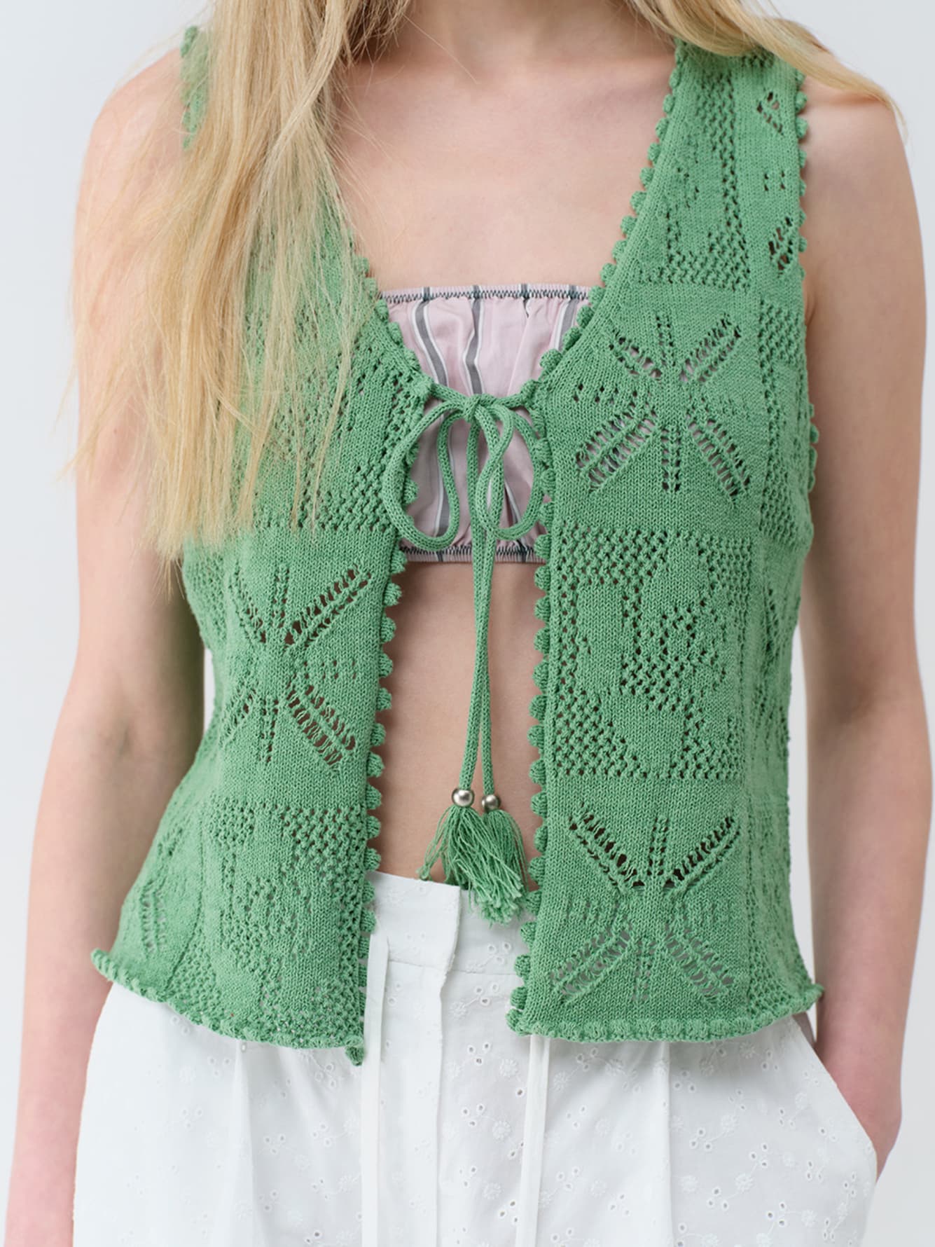 Tassel-detail Crochet Knit Vest