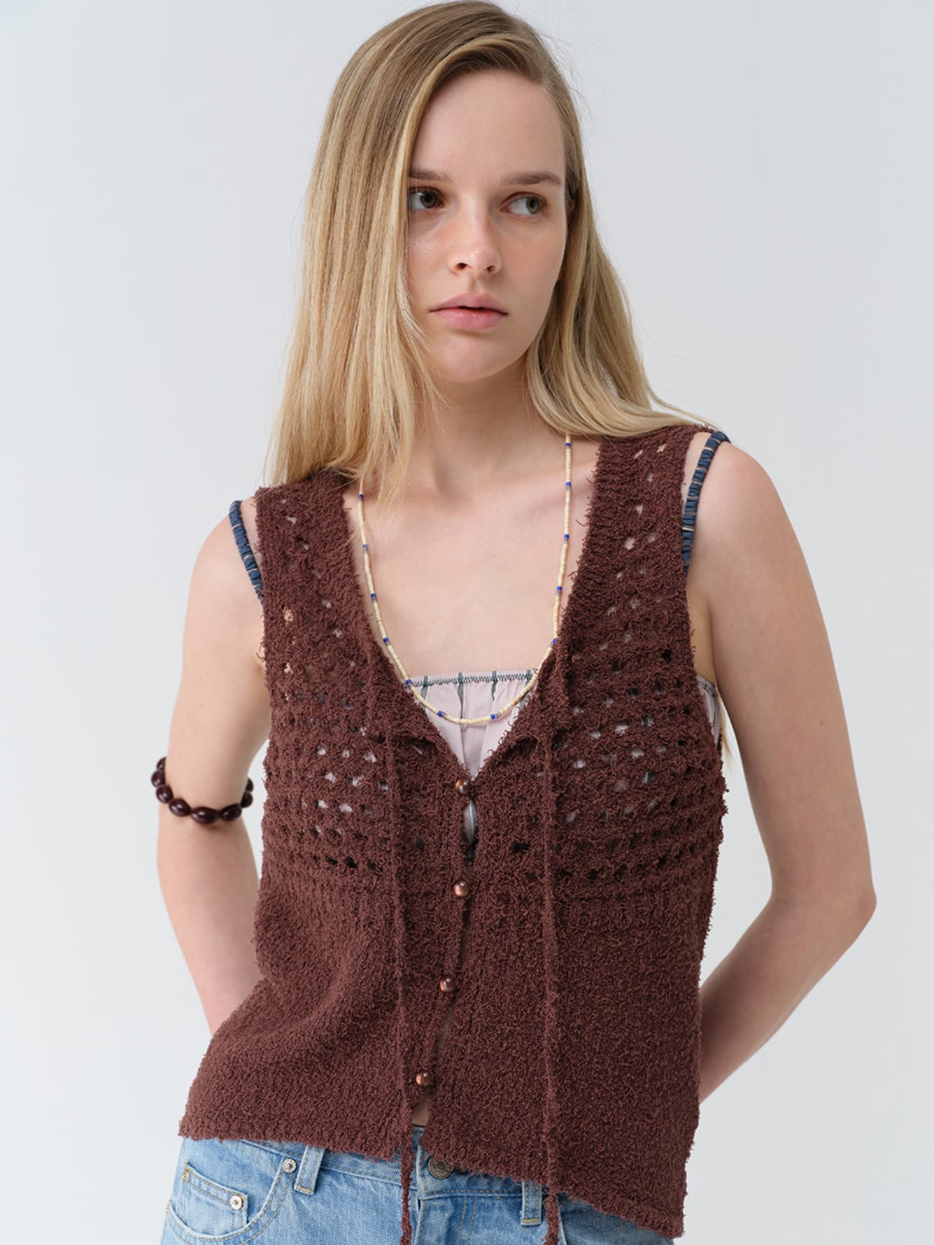 Crochet Button-up Knit Vest — vue 2