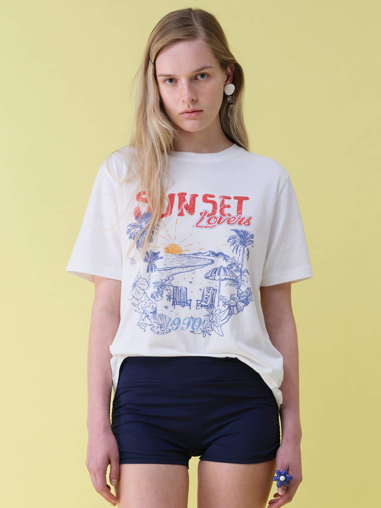 Sunset Lovers Graphic T-shirts — vue 3