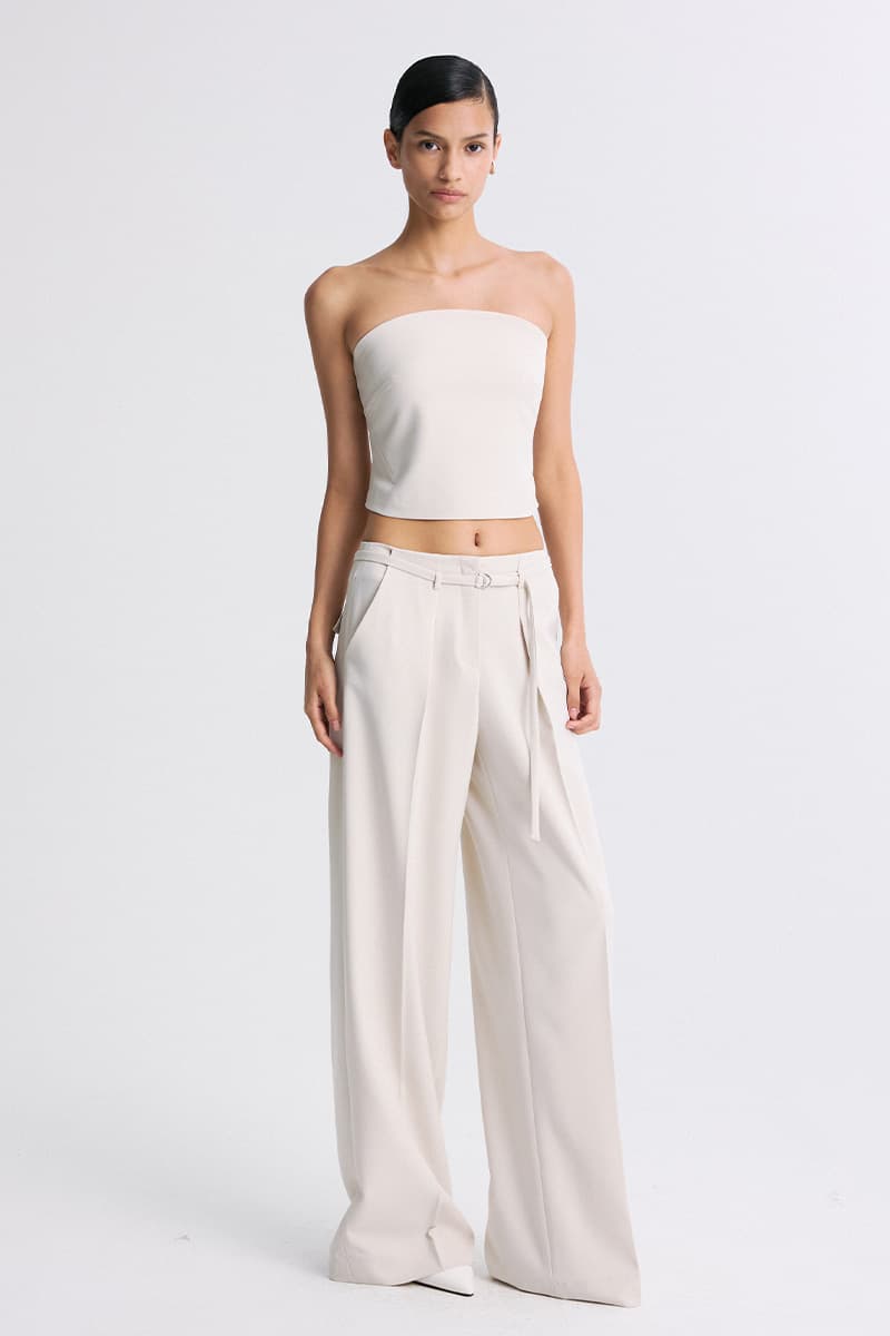 Strapless Cropped Tube Top Cream — vue 3