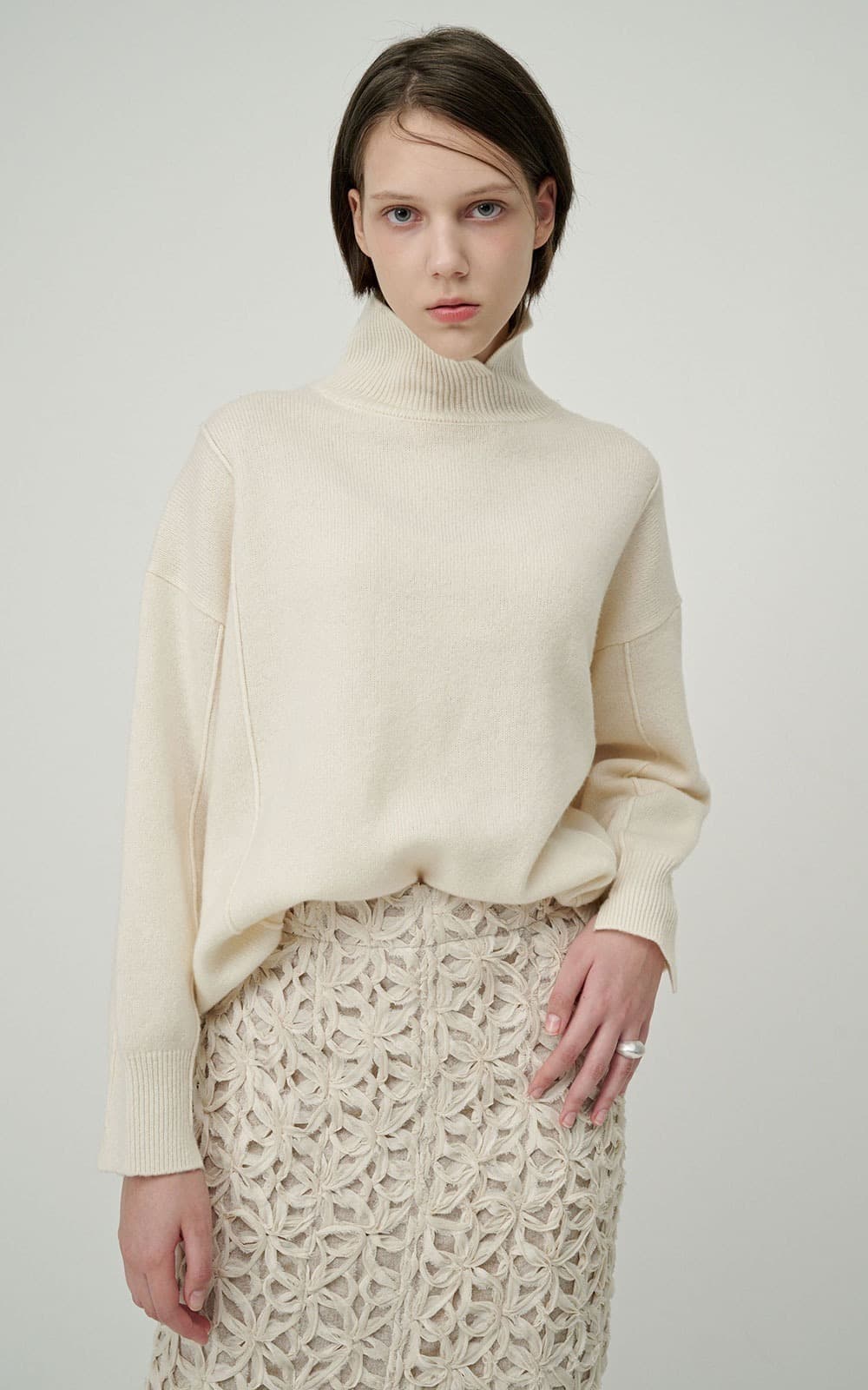 Belle Cashmere Knit (White)