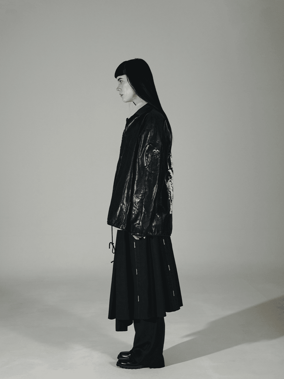 Silk Patched PVC Coatch Jacket (Black) — vue 4