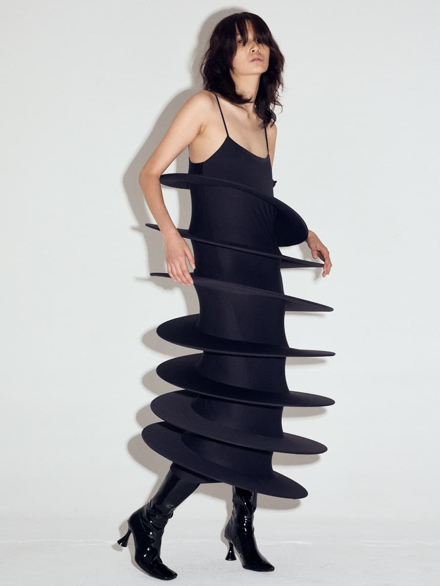 Spaghetti Strap Tornado Dress in Black — vue 1