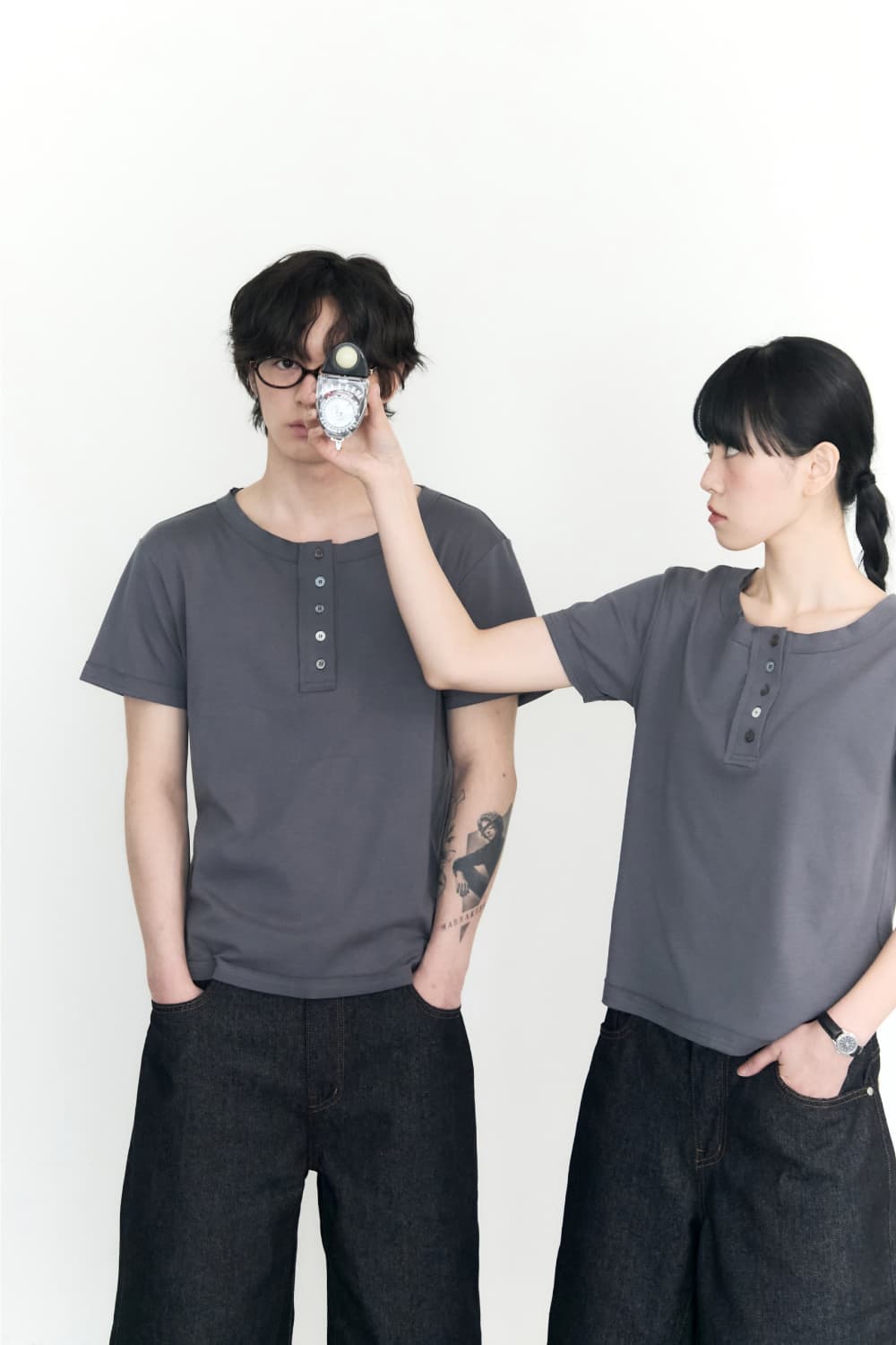 5 Button Henry Neck (Charcoal) — vue 12