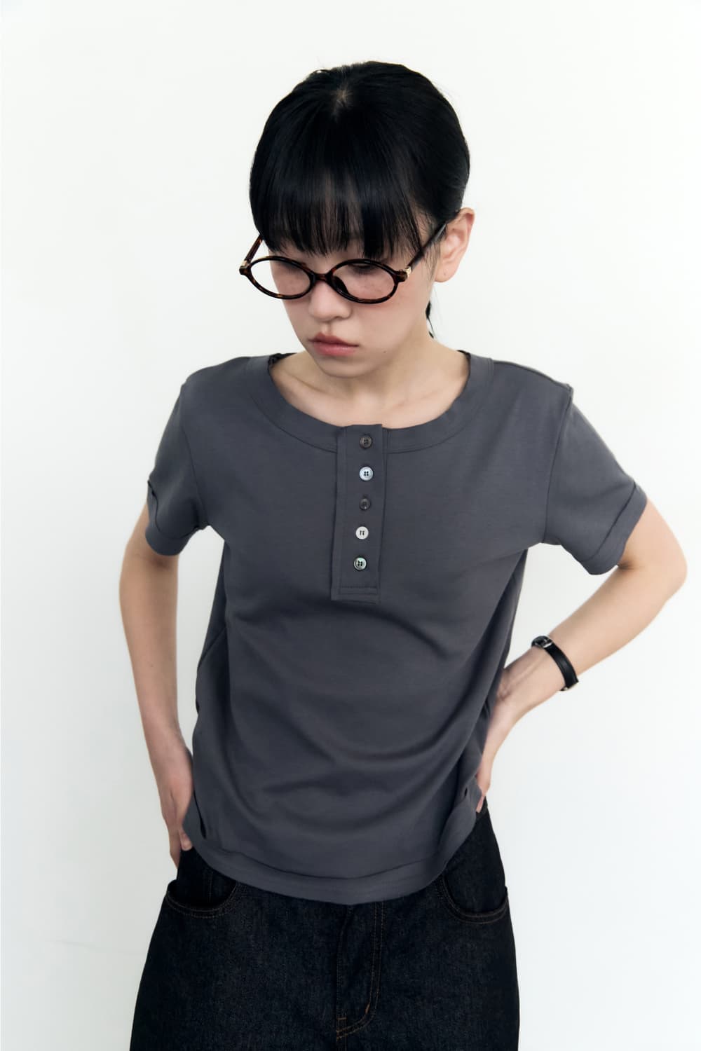 5 Button Henry Neck (Charcoal) — vue 9