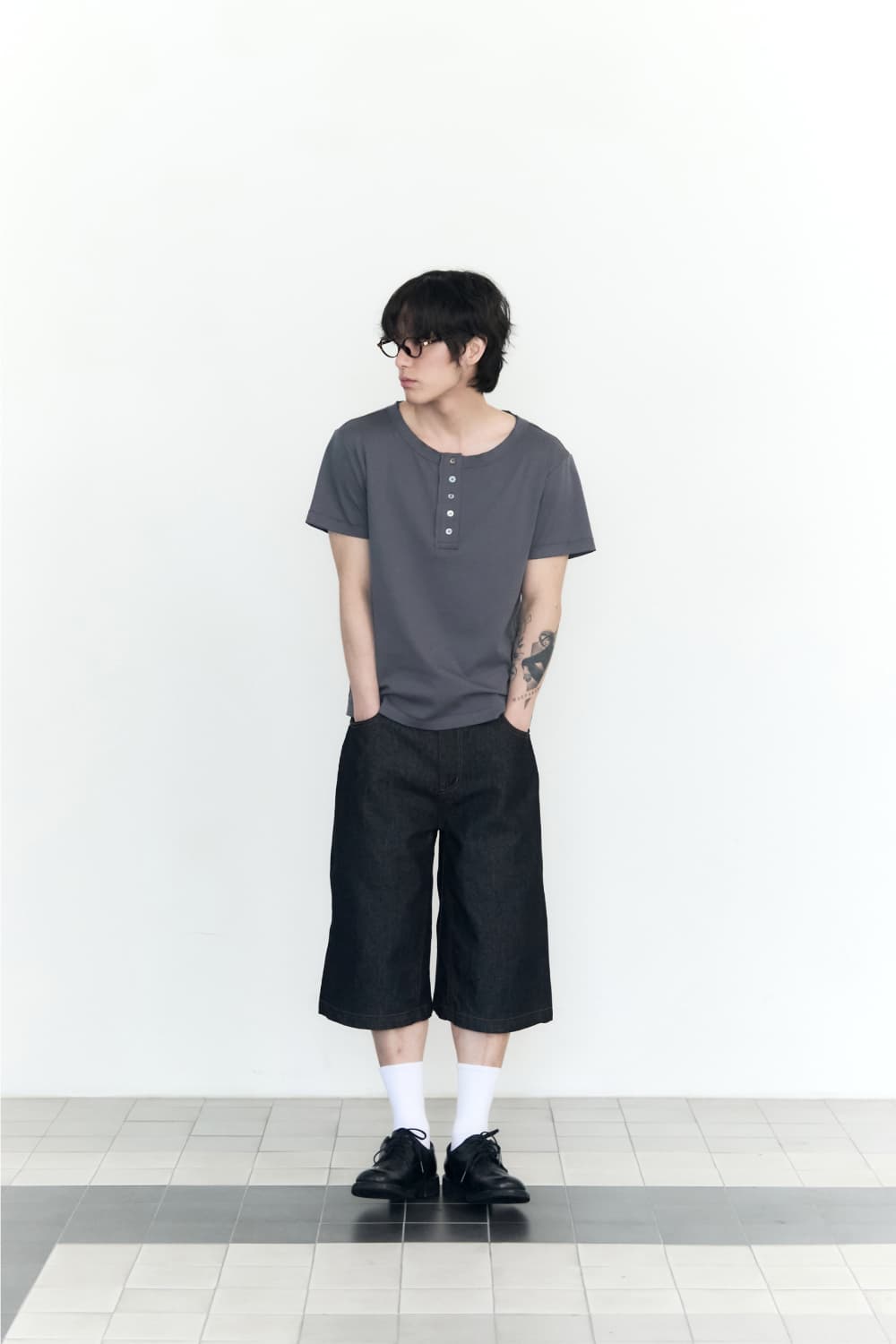 Check Pocket Straight Capri Pants (Indigo) — vue 9