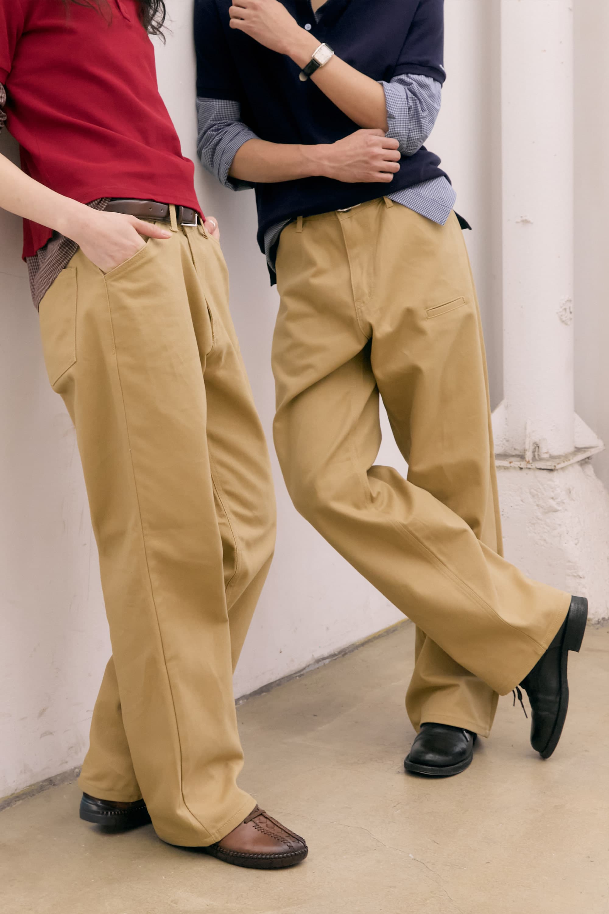 Classic Chino Pants (Beige) — vue 5