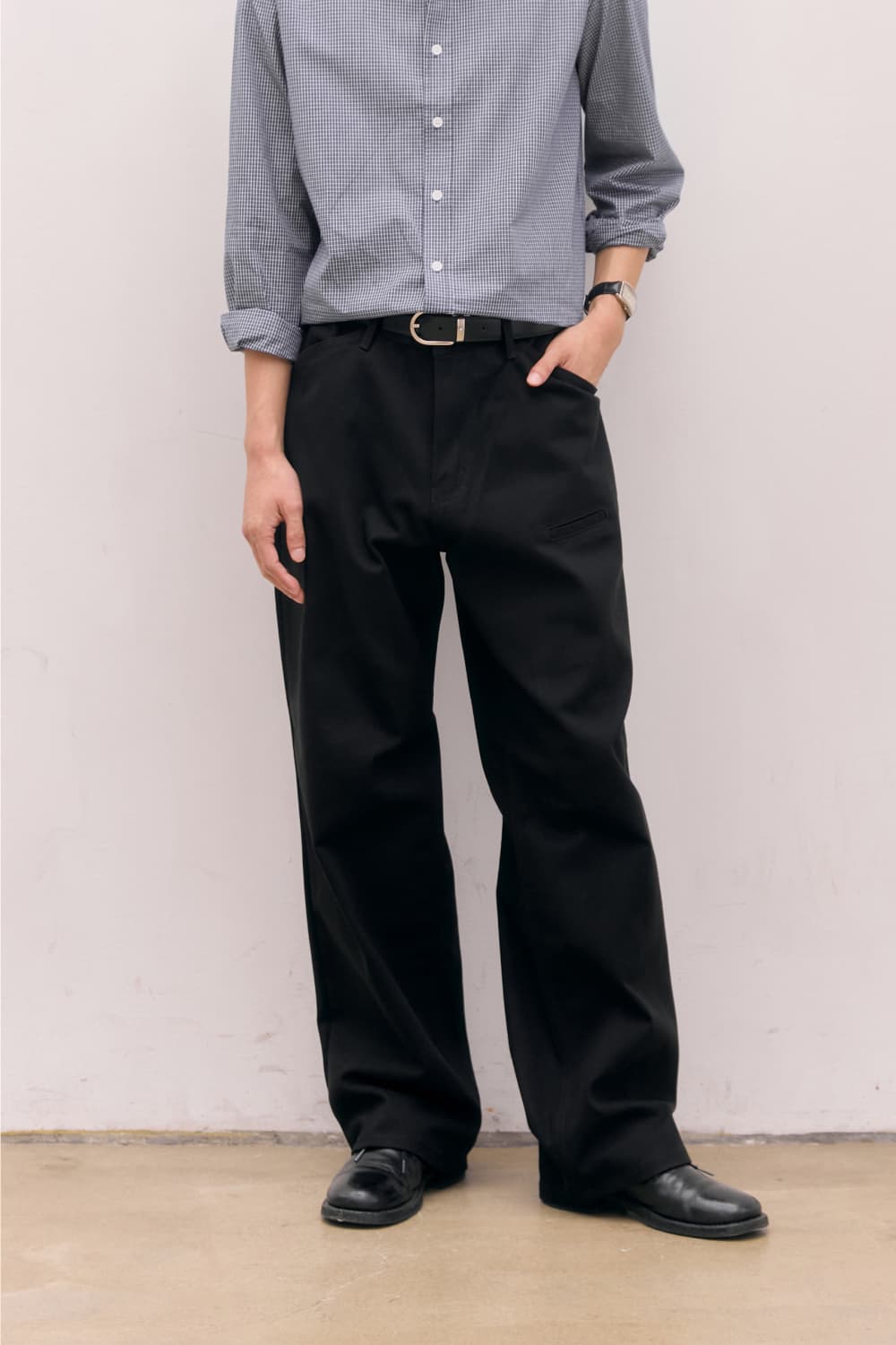 Classic Chino Pants (Black) — vue 16