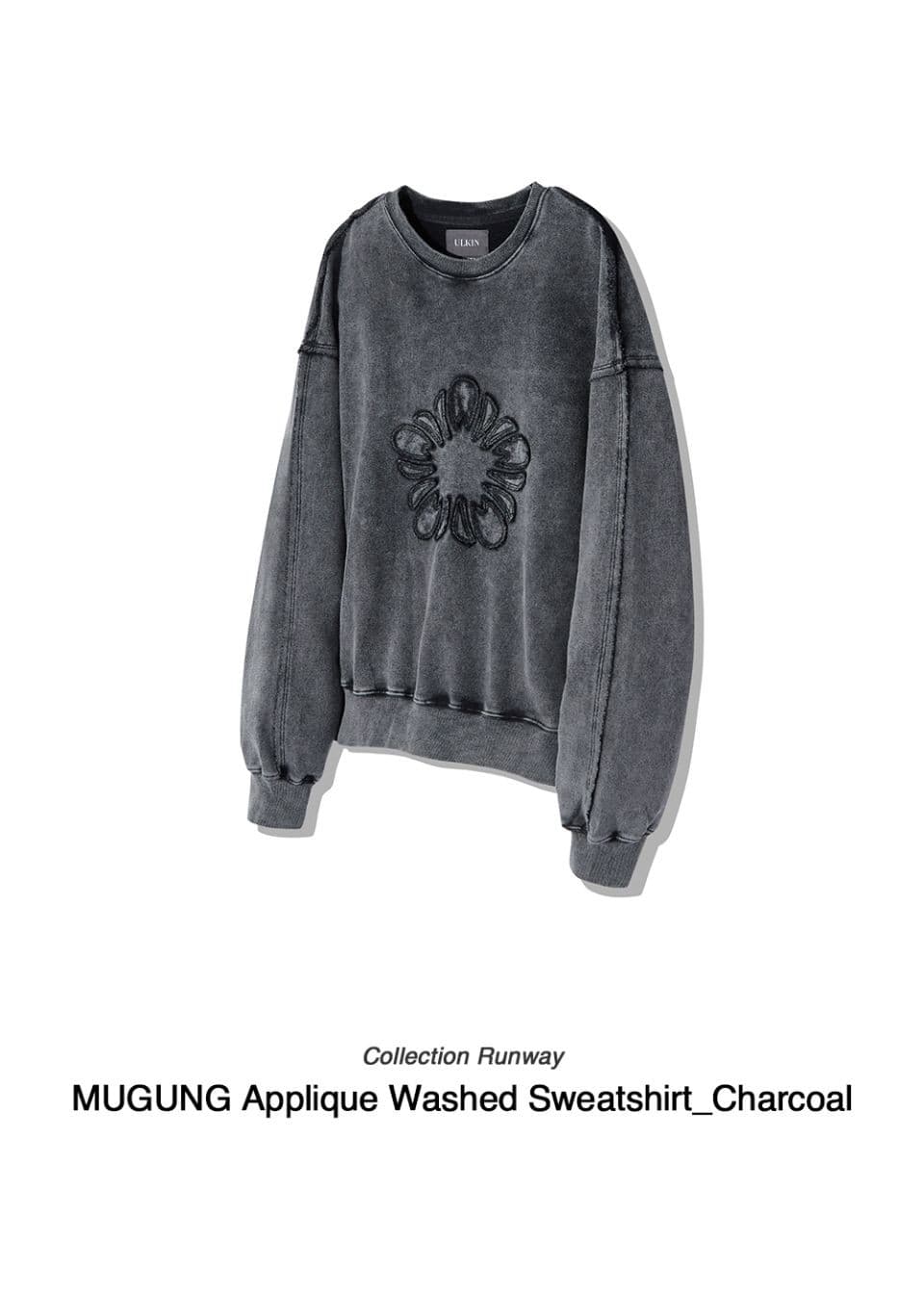 [Runway] MUGUNG Applique Washed Sweatshirt (Charcoal) — vue 3