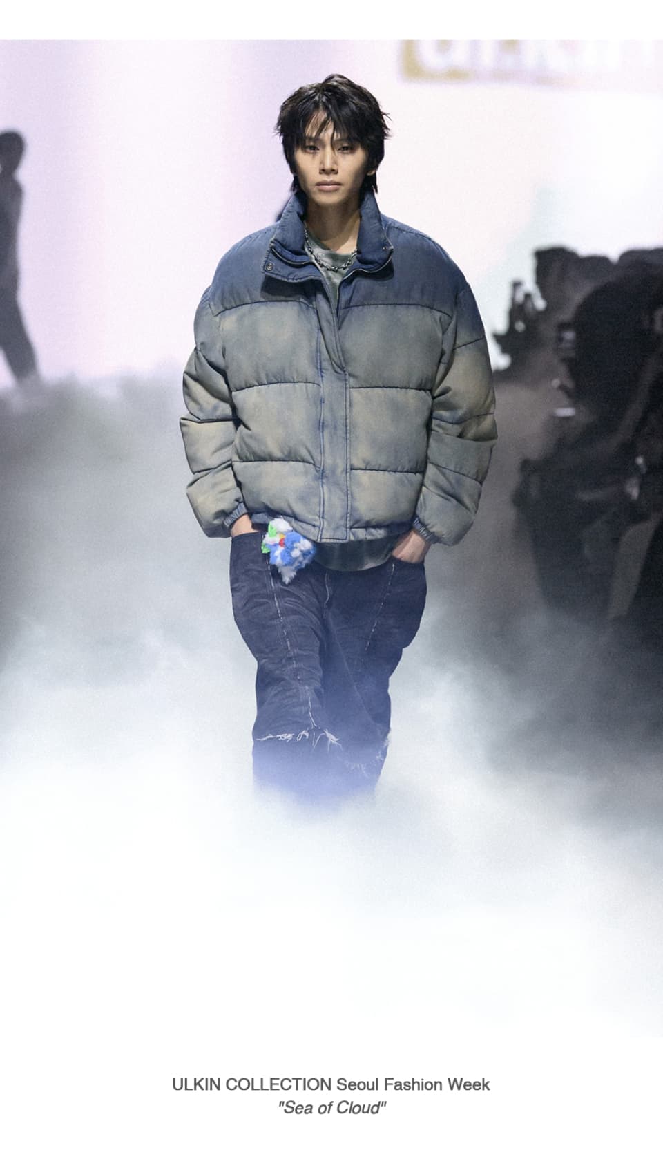 [Runway] Indigo Washed Denim Puffer (Blue) — vue 3