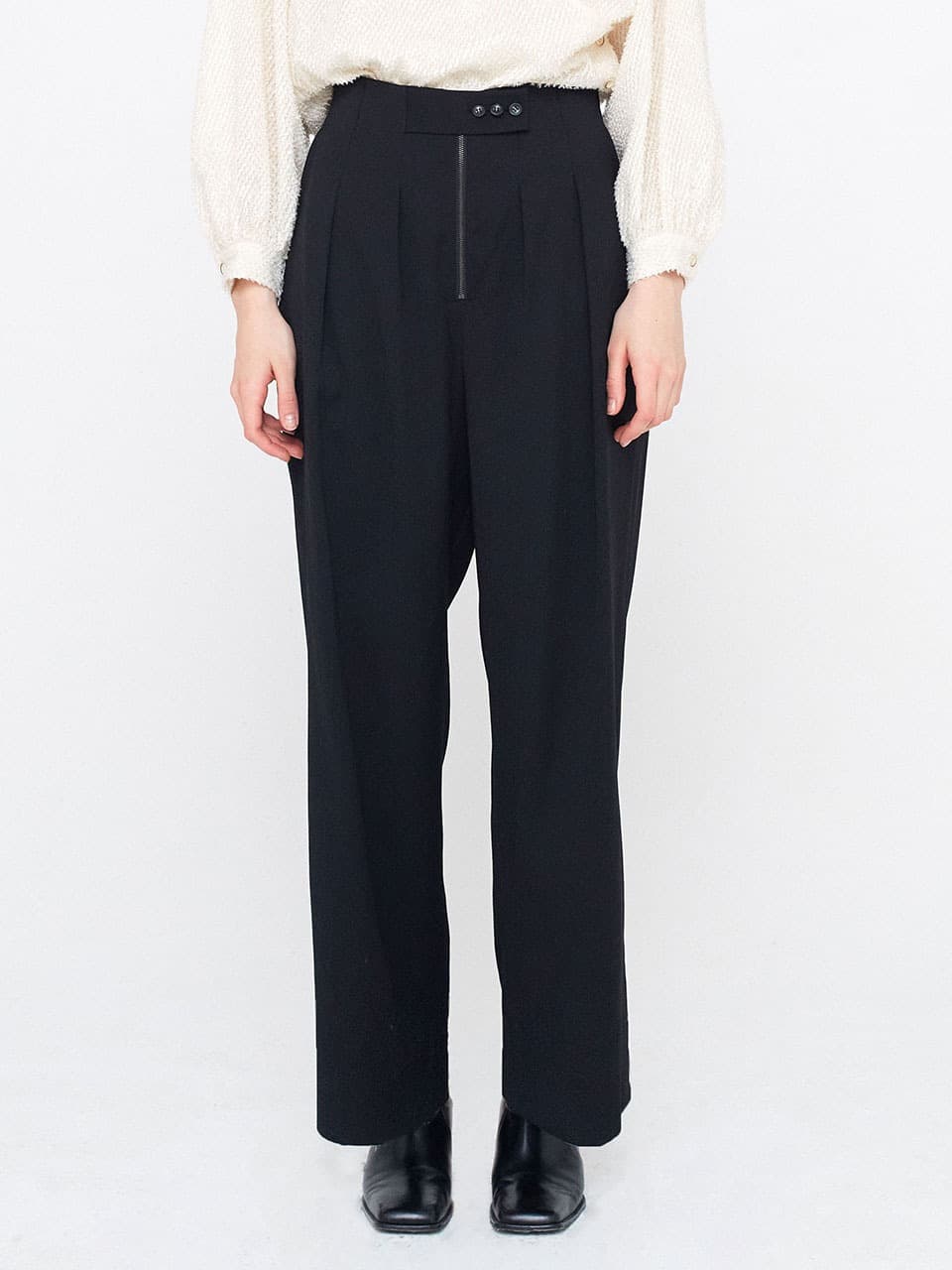 3 Button Wide Trousers — Black
