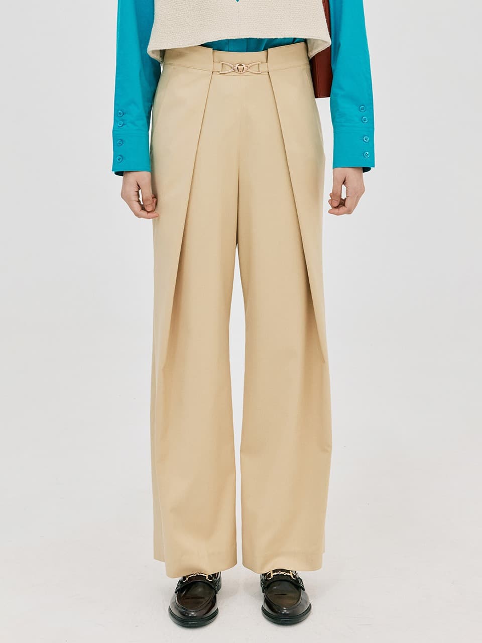 Wide Tuck Pants — Light Yellow