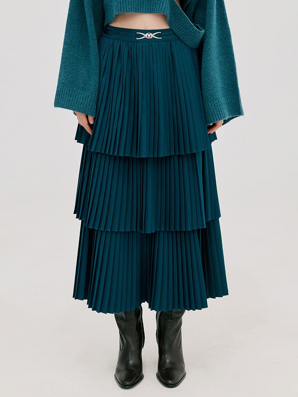 Pleats Slit Long Skirt — Turquoise Blue