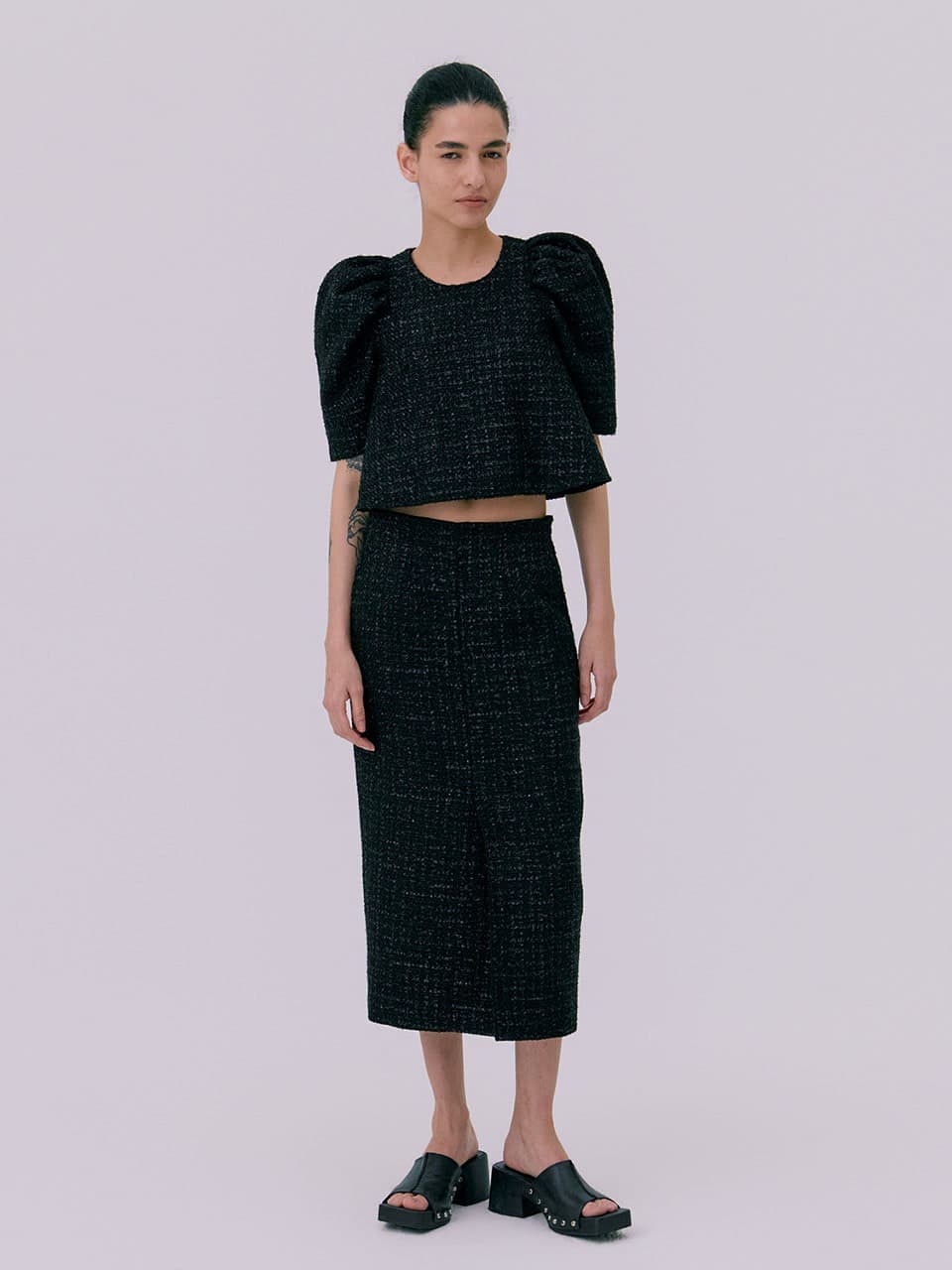 26 Tweed Skirt — Black