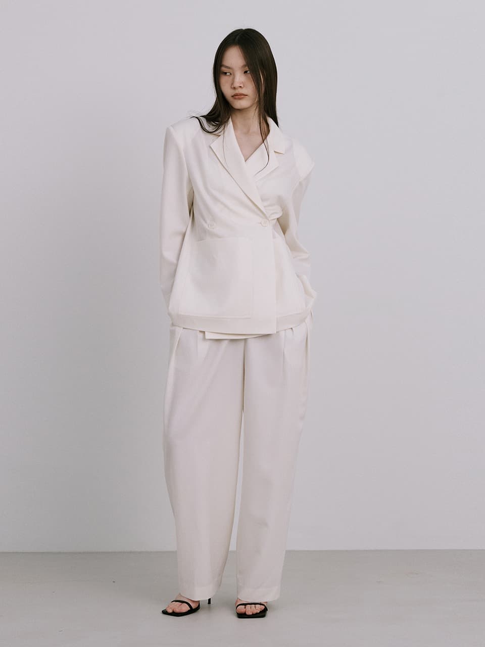 25 Wool Wide Pants — Cream