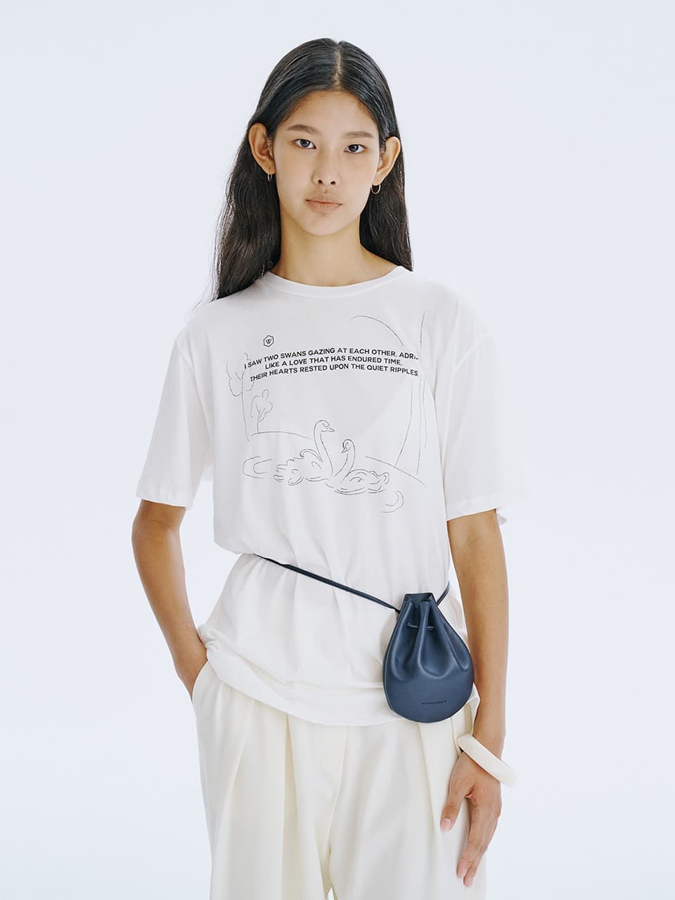 Picture Diary T — White