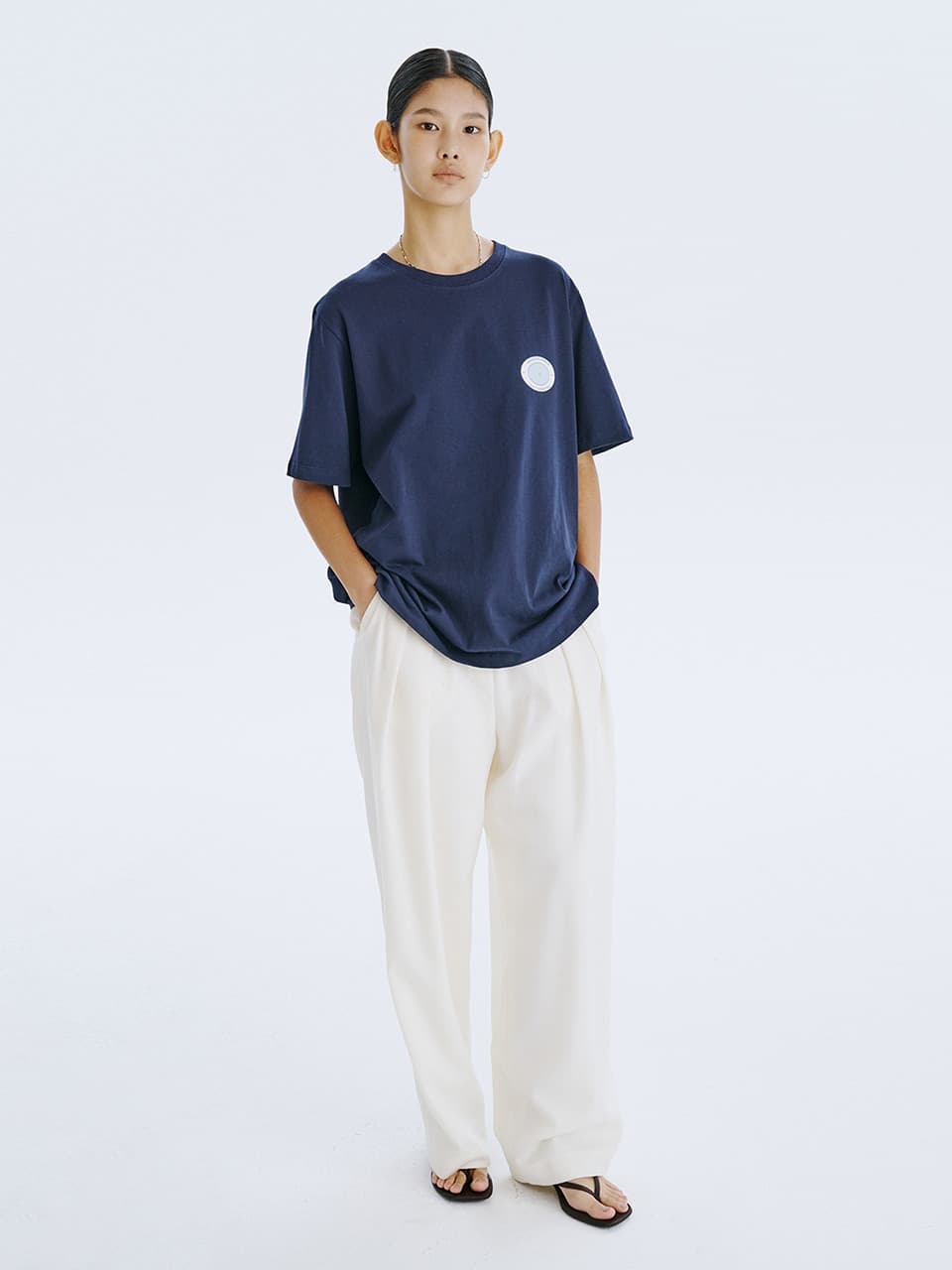 Round Graphic T — Navy — vue 1