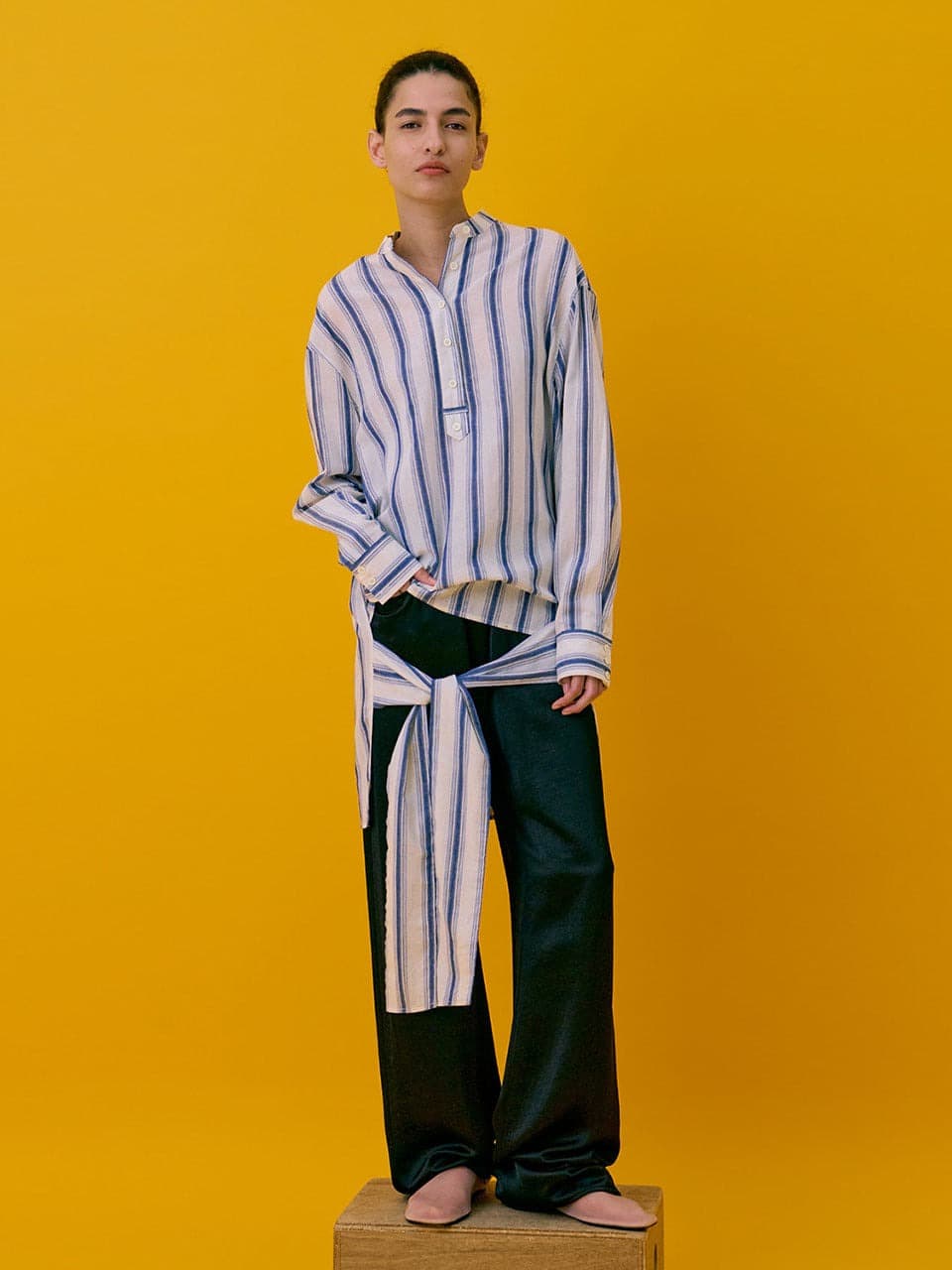 Henleyneck Tied shirt — Navy