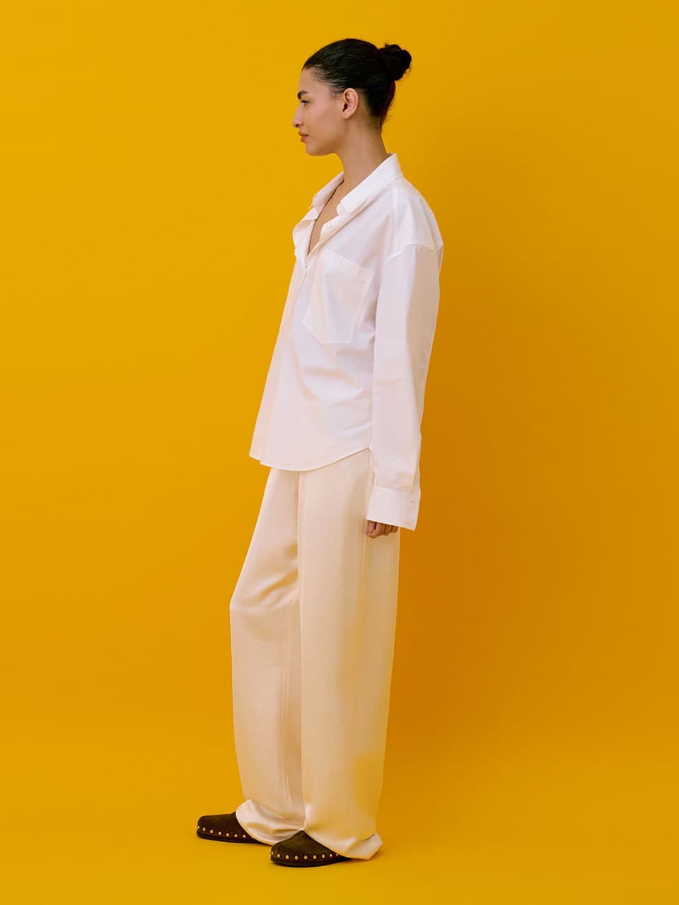 Back Yoke Straight Pants — Cream — vue 2