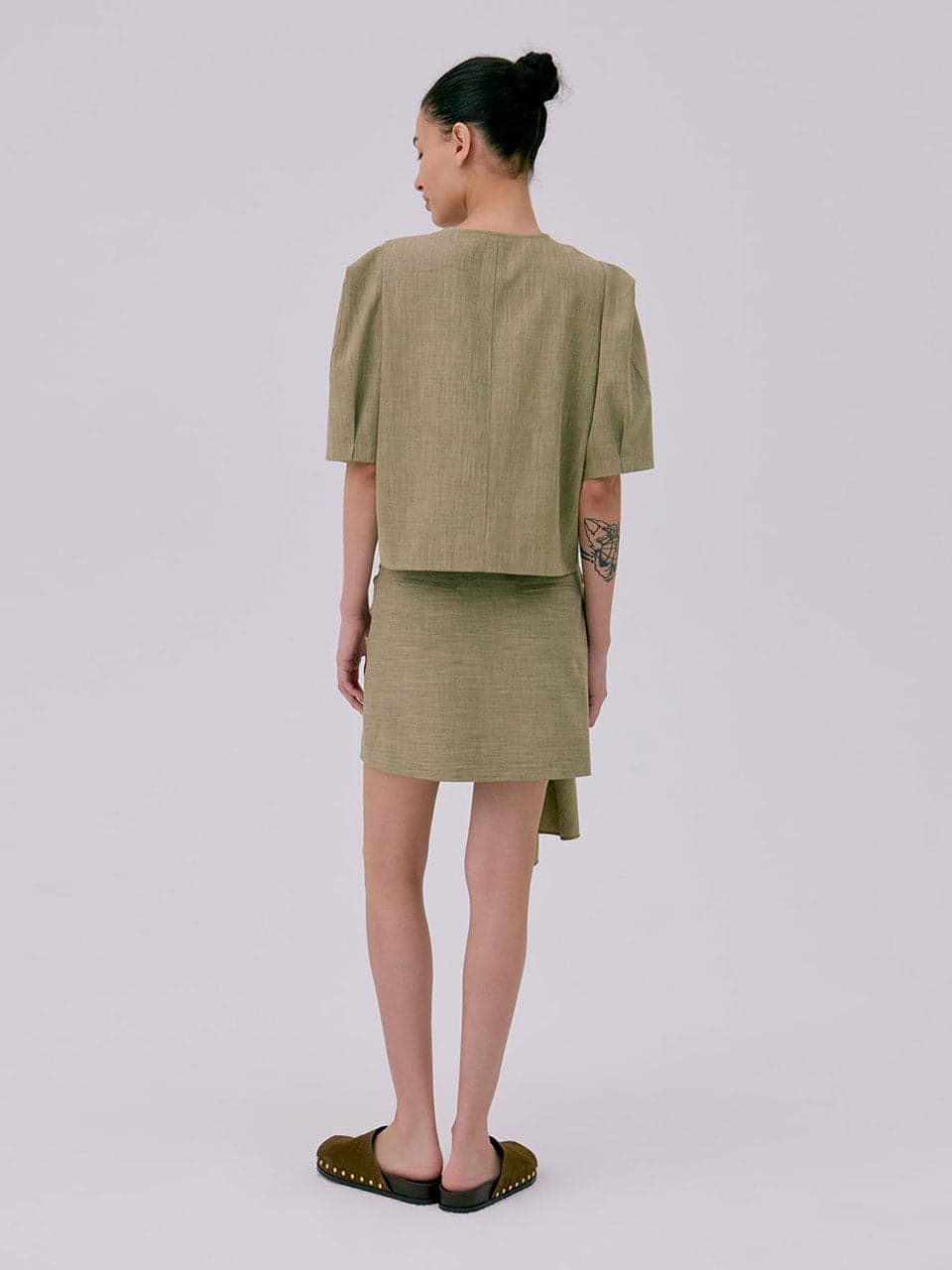 Tied Mini Skirt — Brown — vue 3