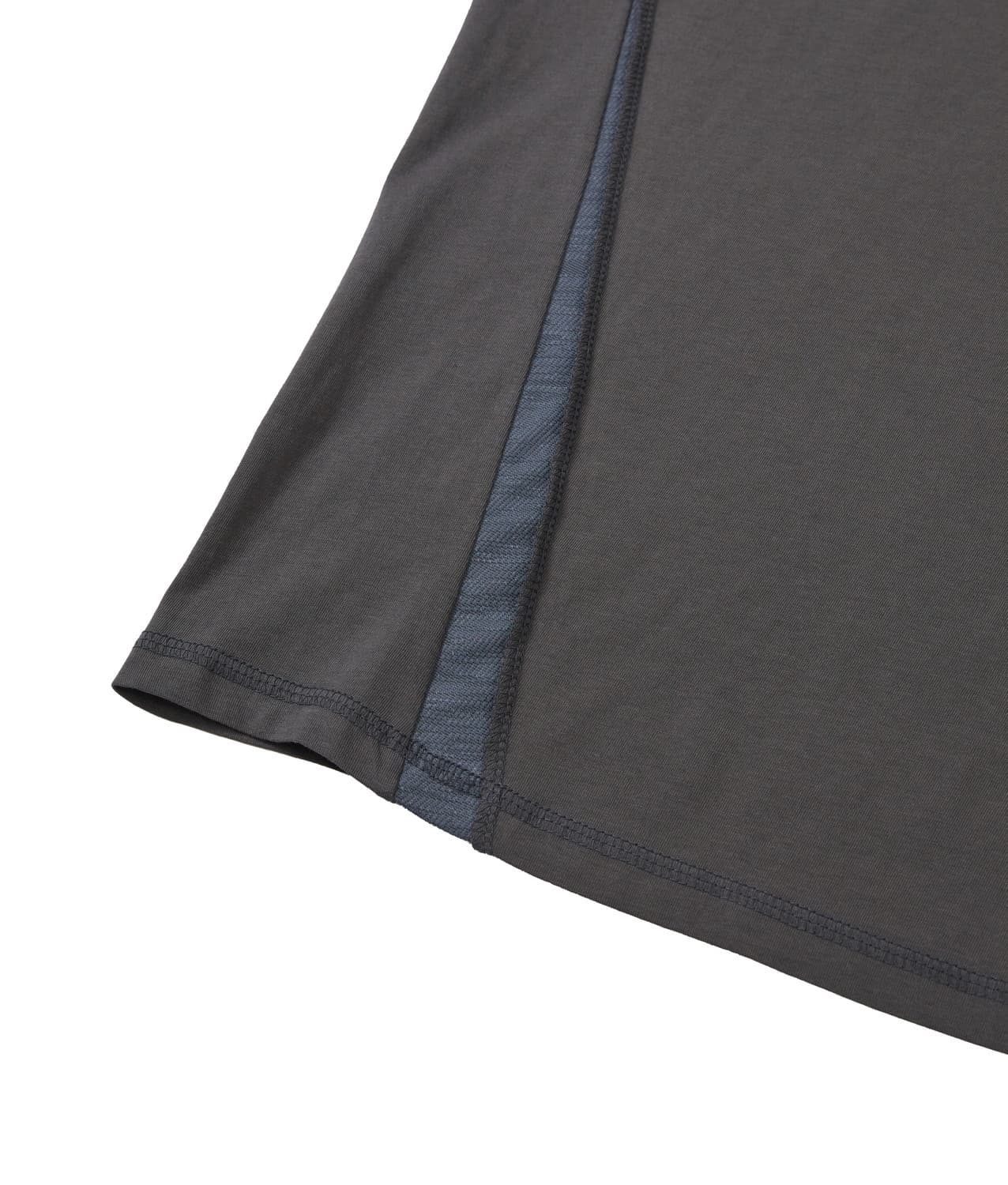 EP.9 02 T-Shirt — Dark Gray — vue 10