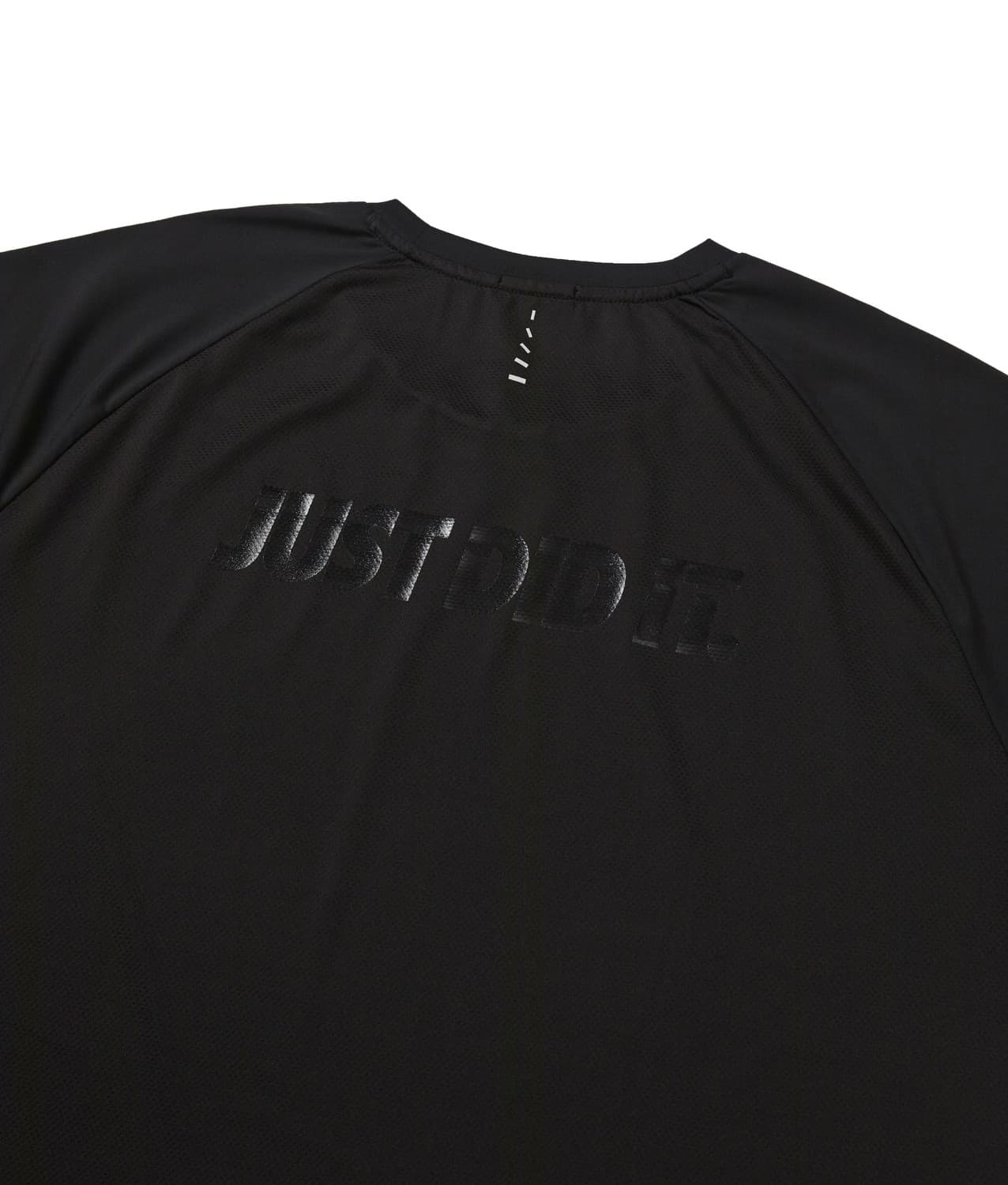 EP.9 03 T-Shirt — Black — vue 9