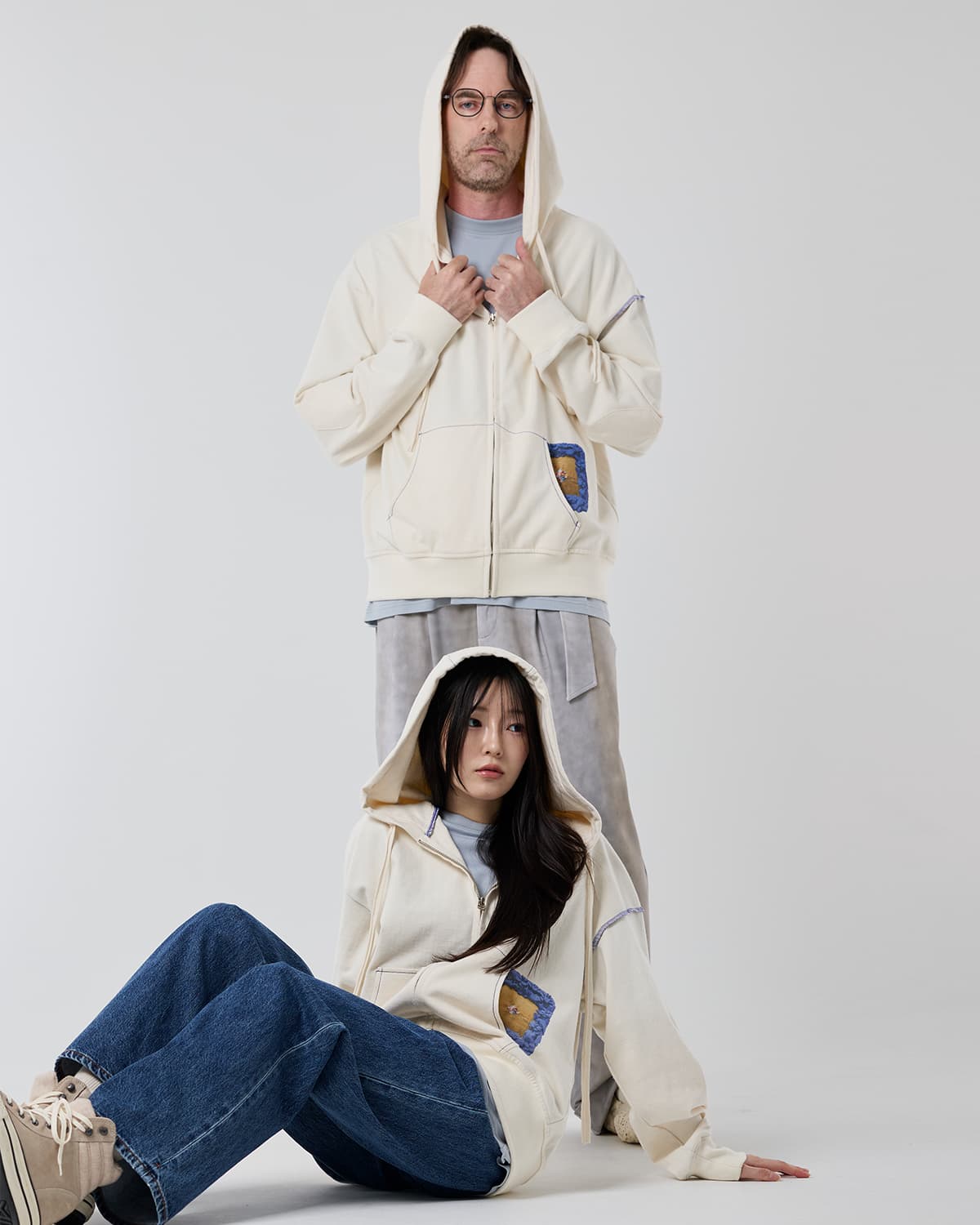 The amusement between Death and Salvation zip-up Hoodie — vue 9