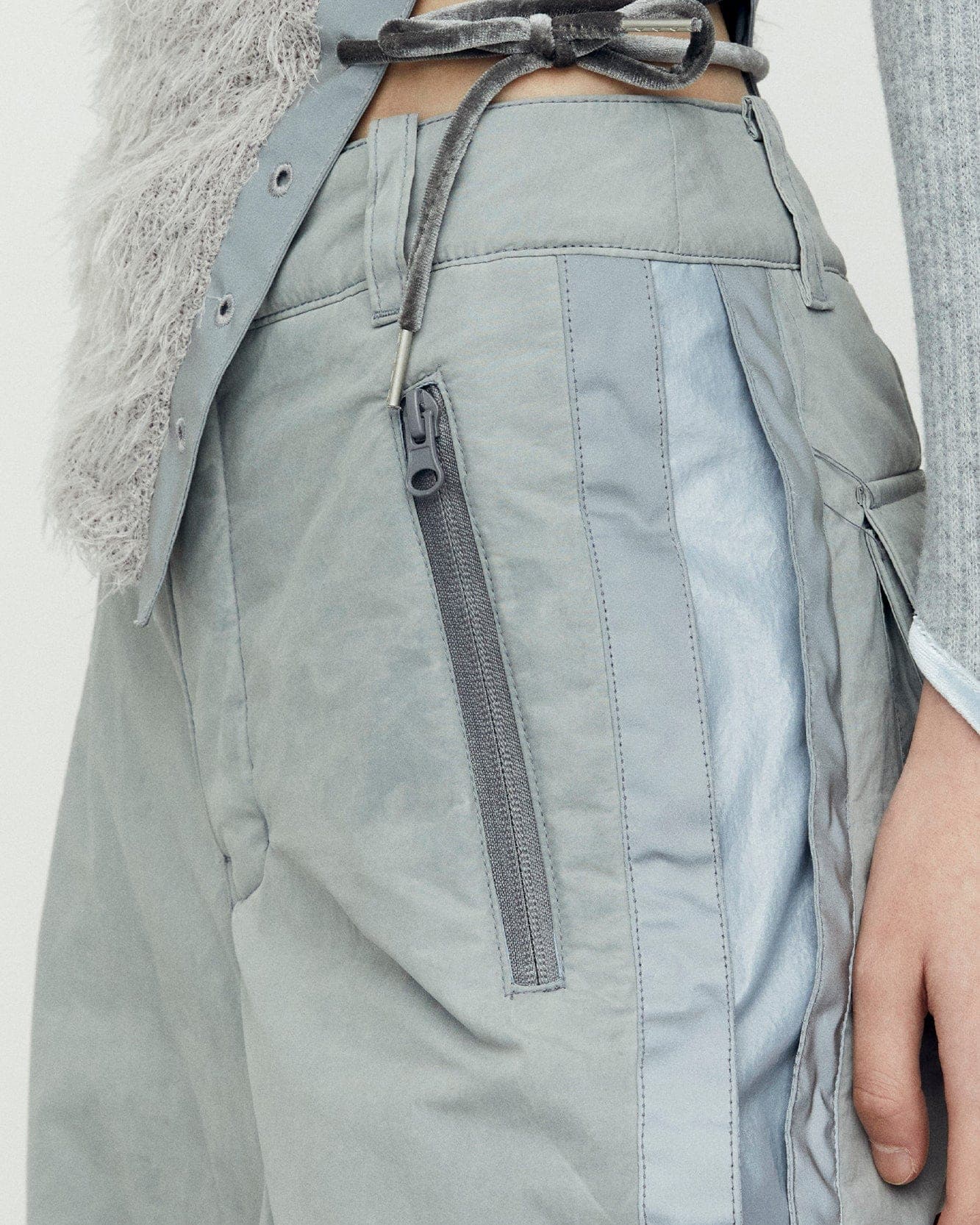 Crack Padded Lace-Up Wide Pants (Grey) — vue 8