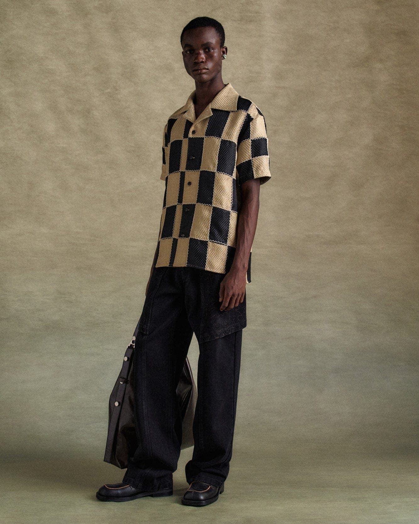 Patchwork Open Collar Shirts (Black/Beige) — vue 7