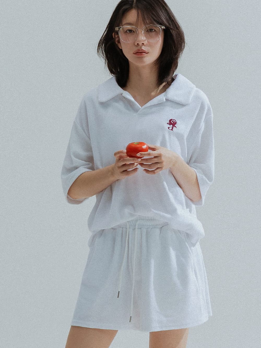 Relaxed Terry Shorts (White) — vue 4
