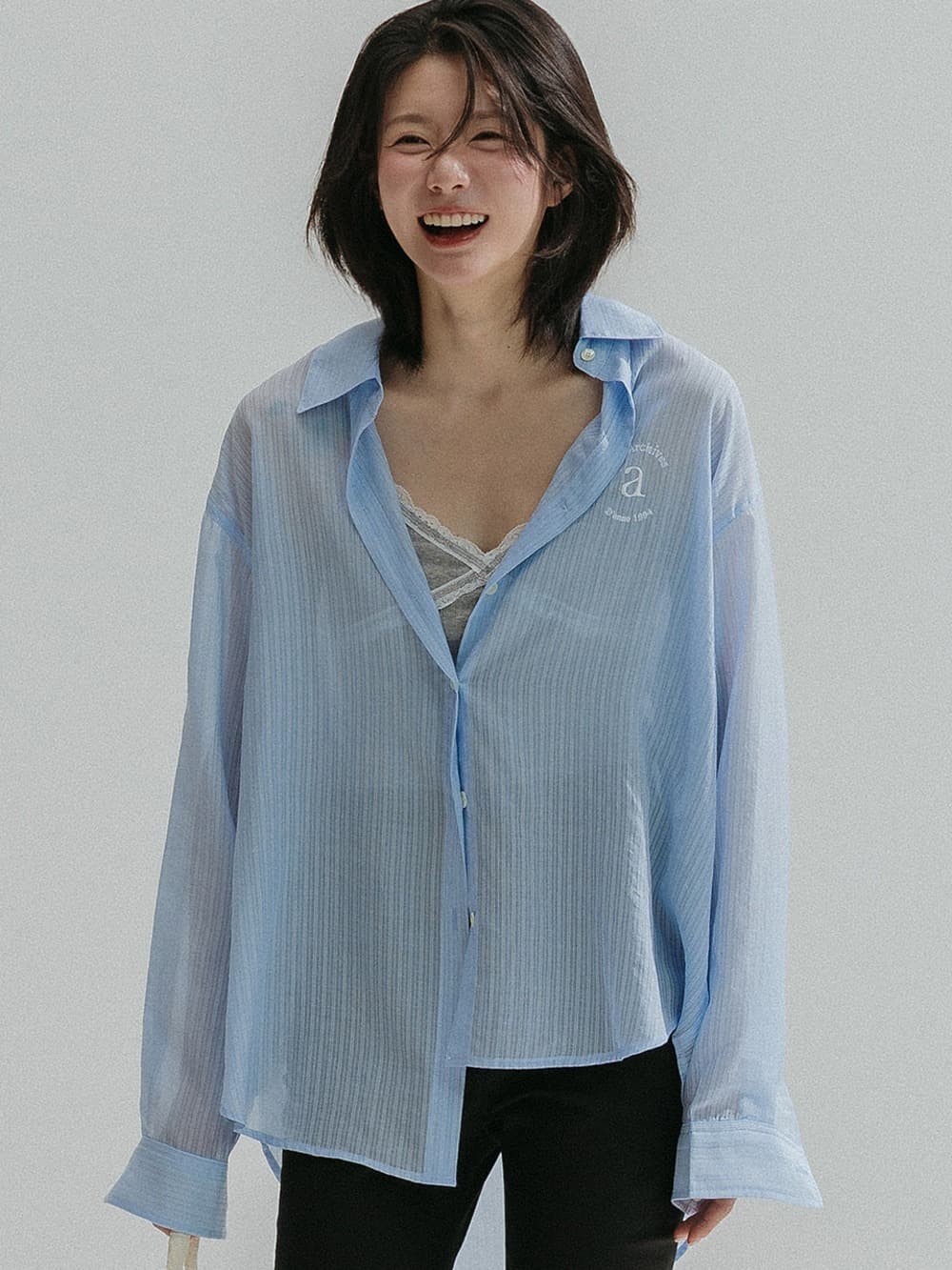 Pinstripe Sheer Shirt (Blue) — vue 1