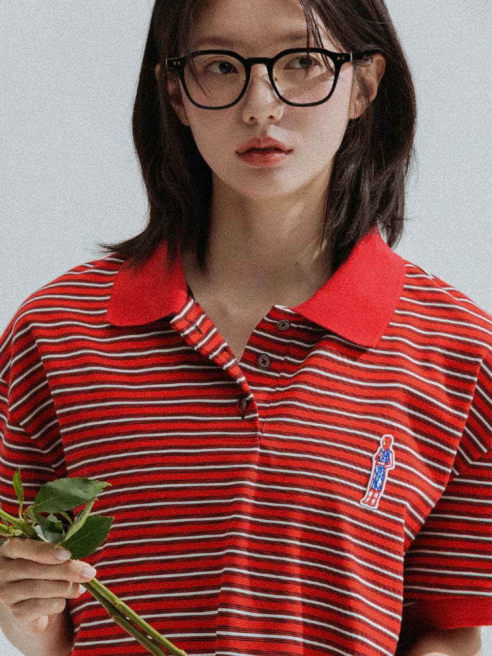 Stripe Collar Tee (Red) — vue 3