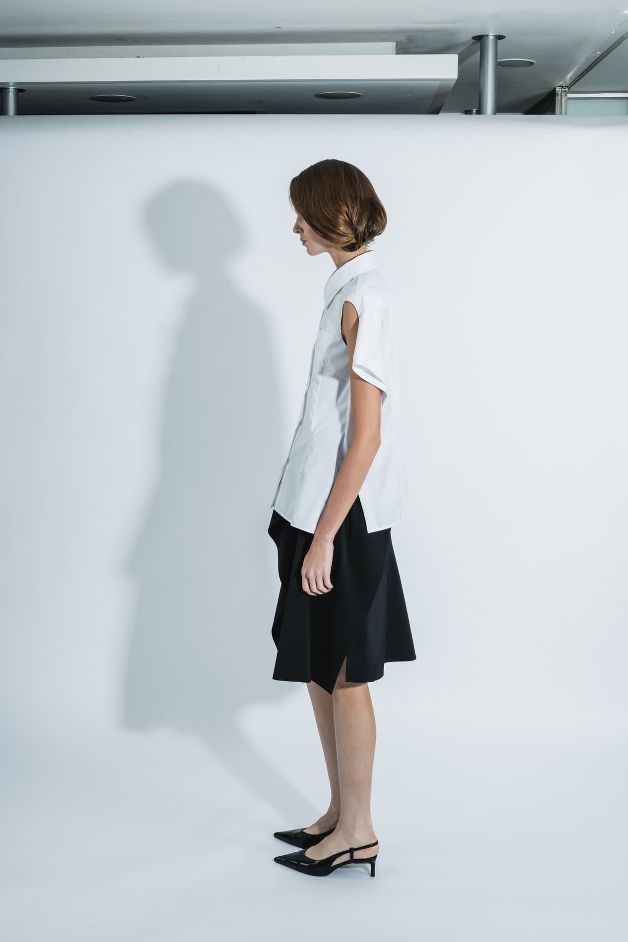 Side Open Sleeveless Shirt — vue 4