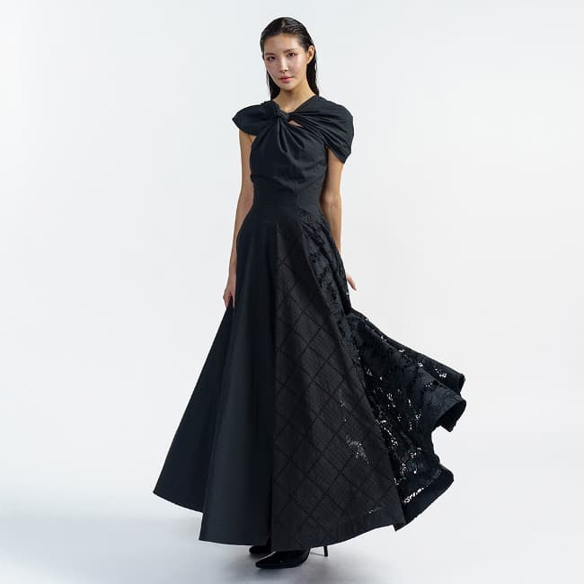Black Cotton Flare Dress — vue 1