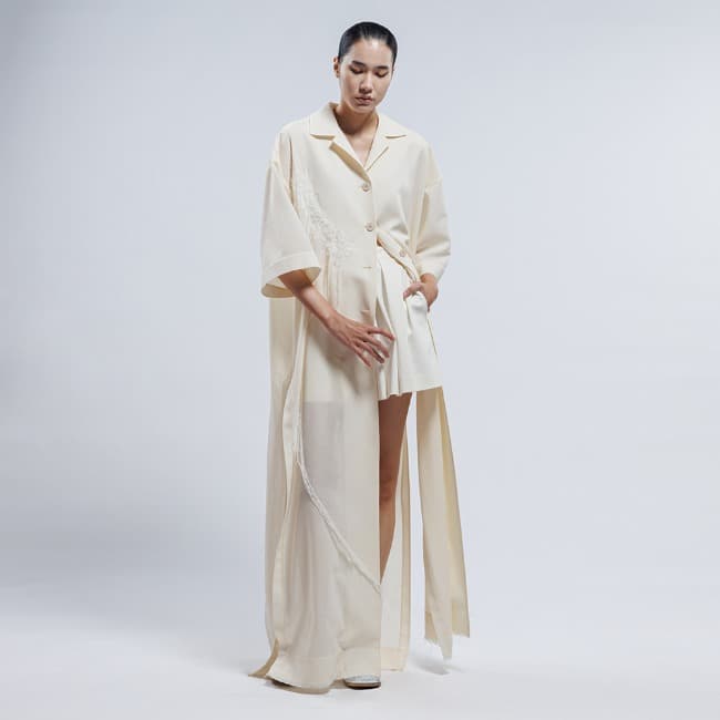 Hand Embroidered Detail Long Shirt Coat — vue 1