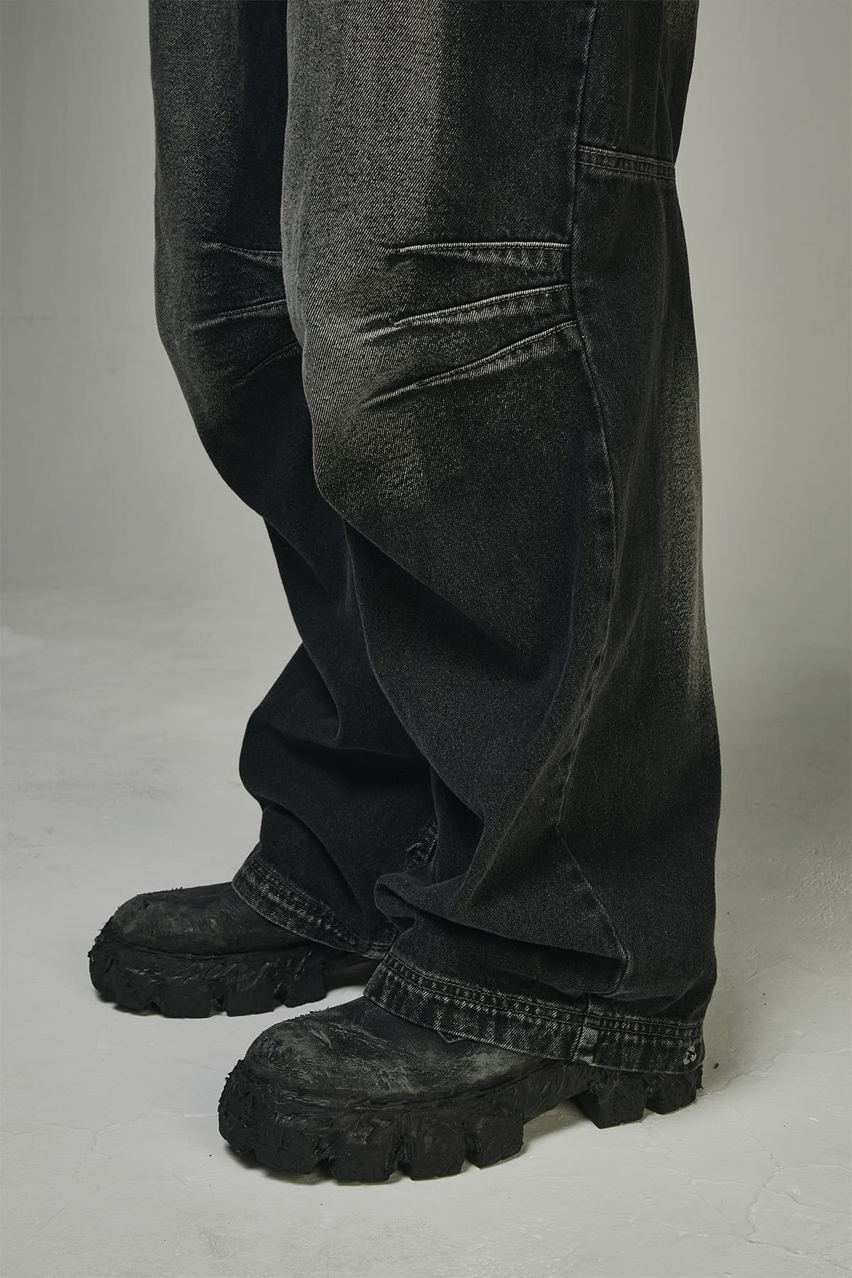 BLR Double Trident Washing Wide Denim Pants Black — vue 15