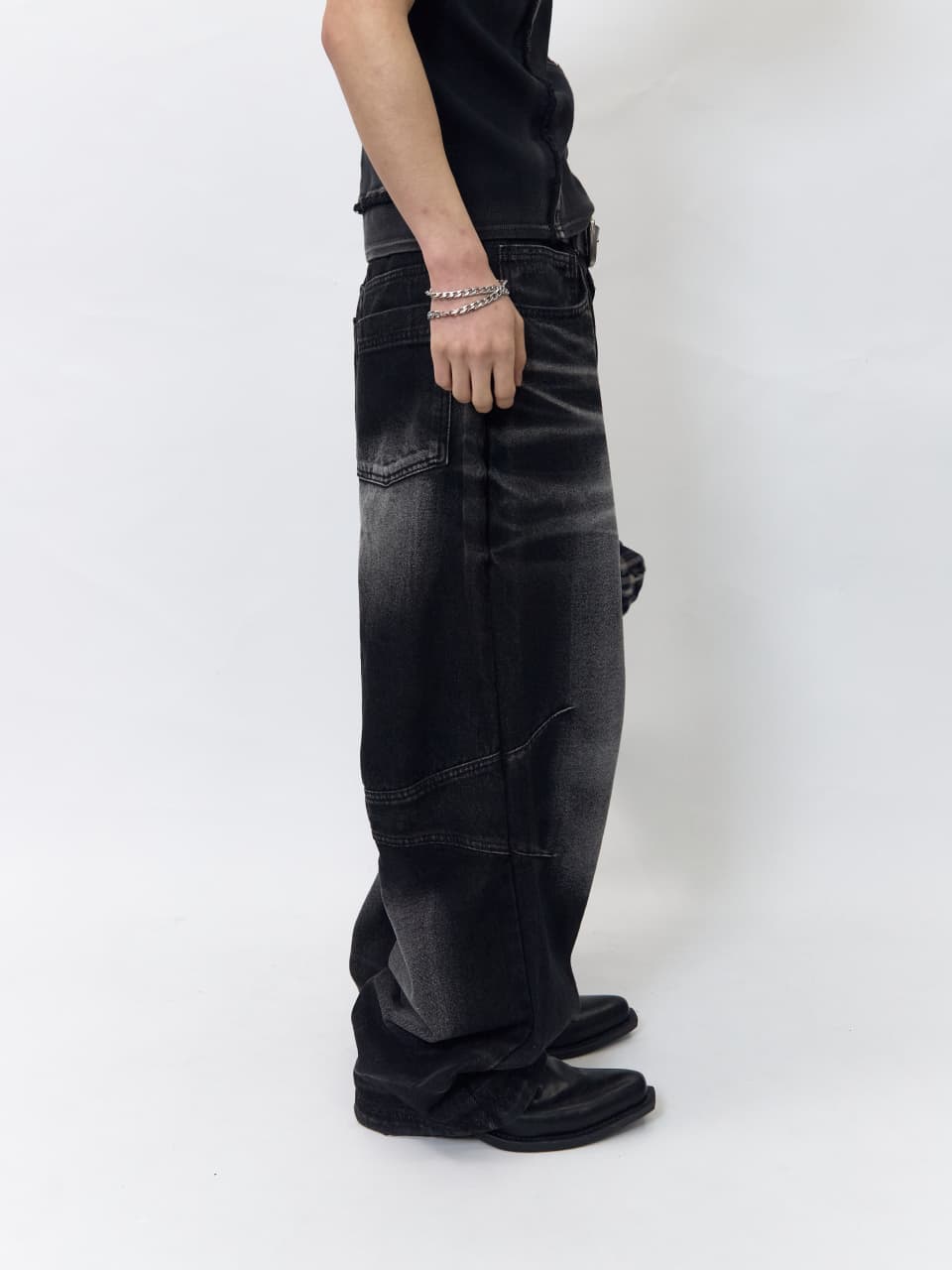 Embossed Wave Washing Wide Denim Pants Black — vue 15