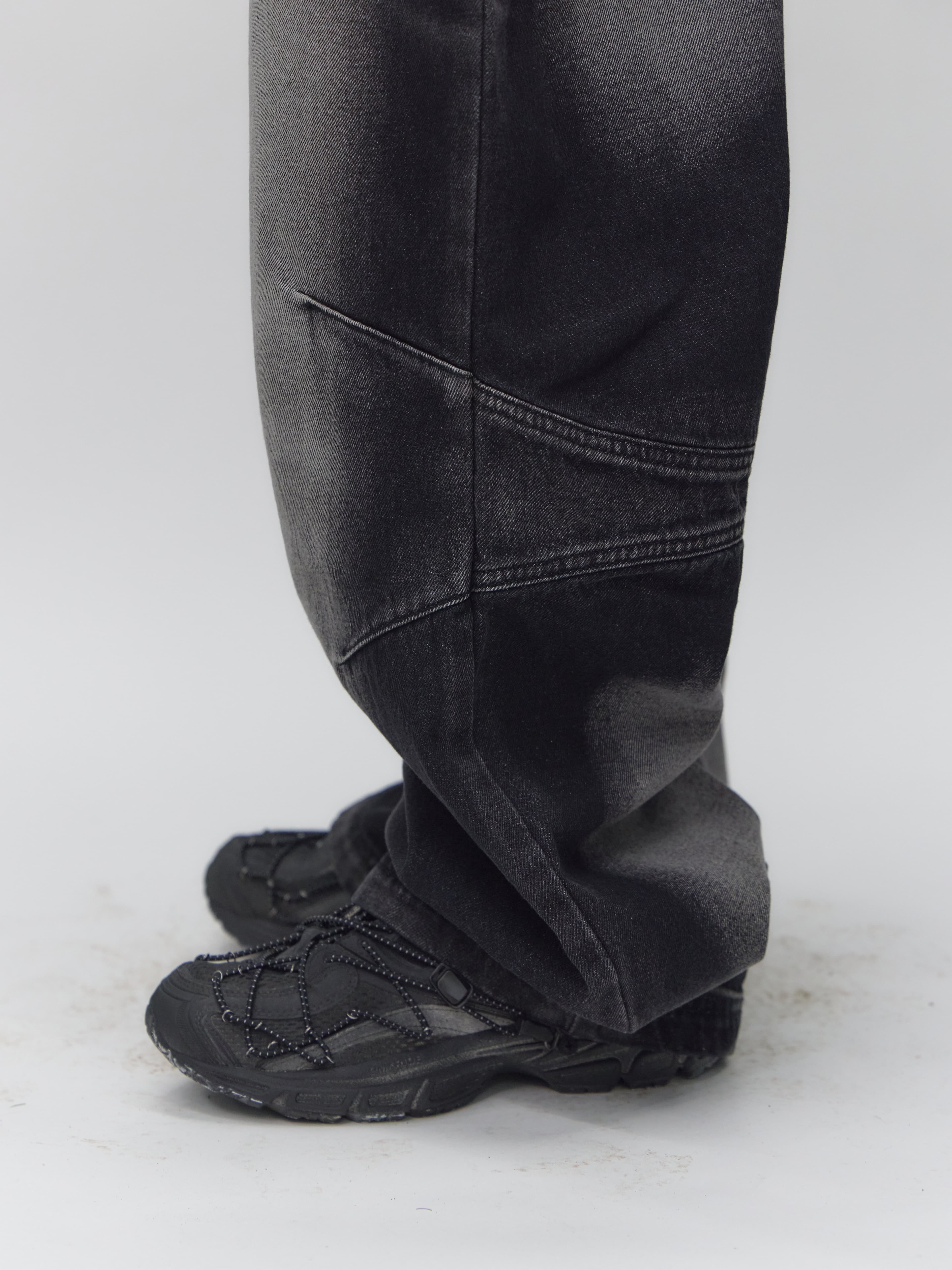 Embossed Wave Washing Wide Denim Pants Black — vue 10