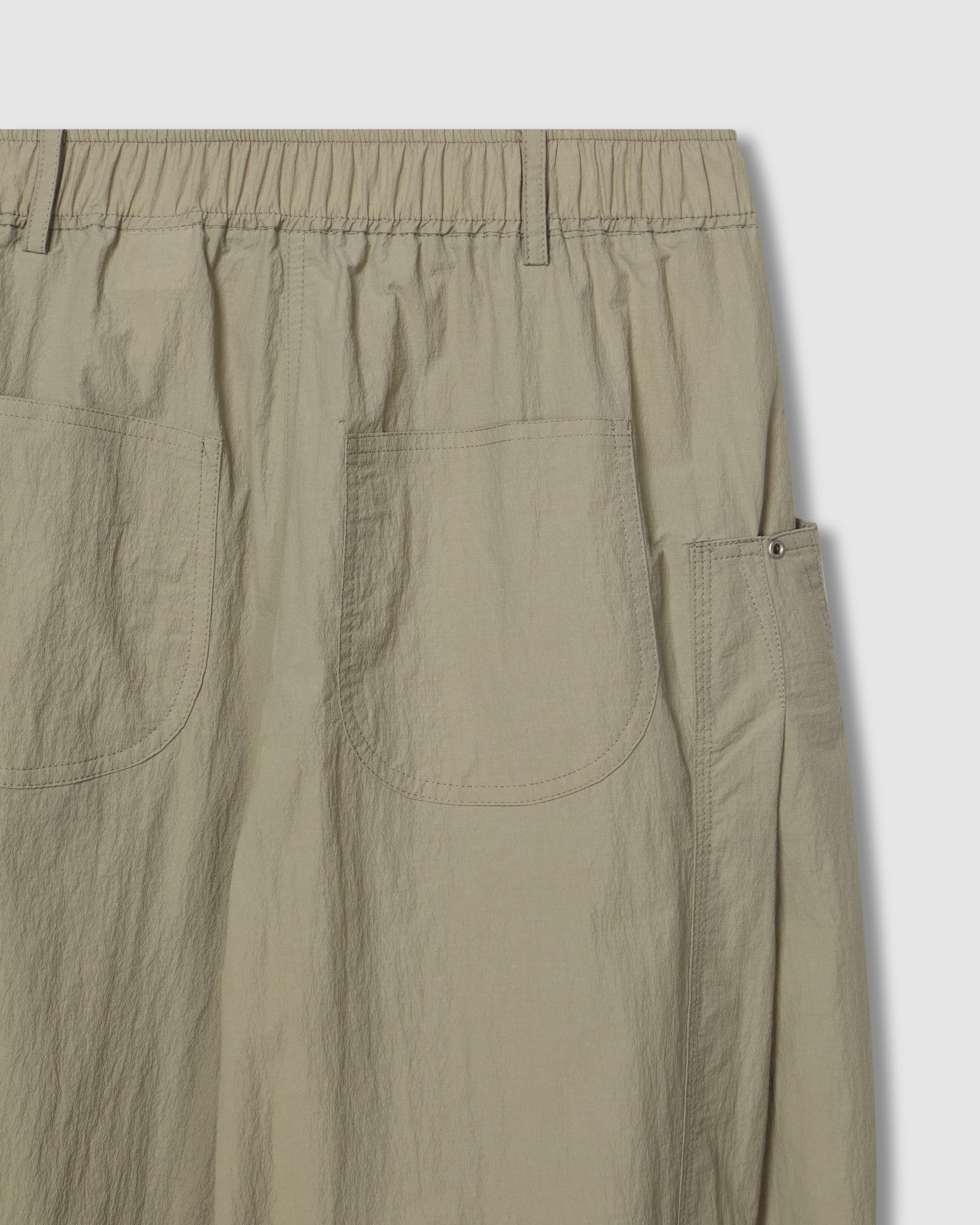 Eyelet Point Tuck Pants Khaki Beige — vue 6
