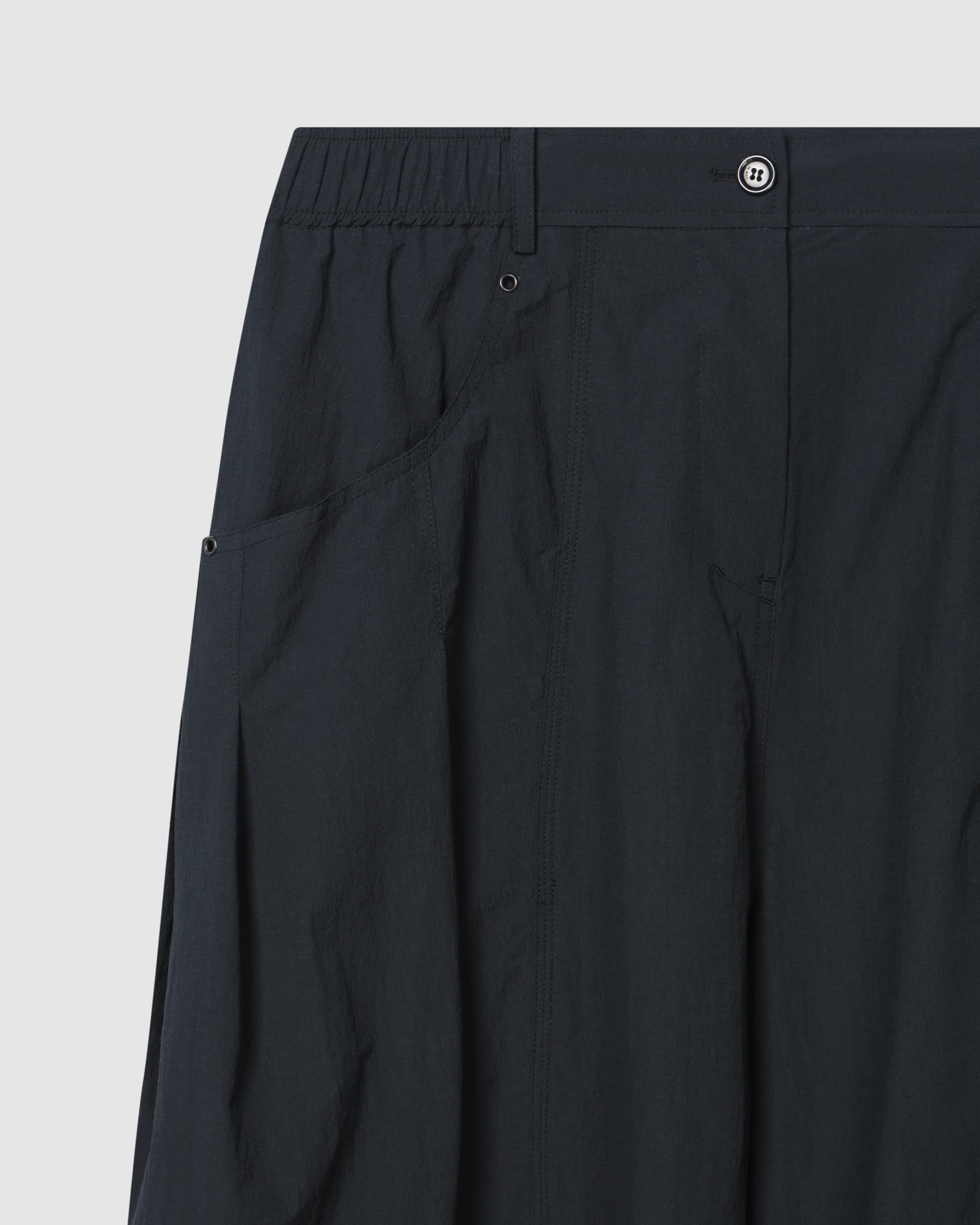 Eyelet Point Tuck Pants Dark Grey — vue 5