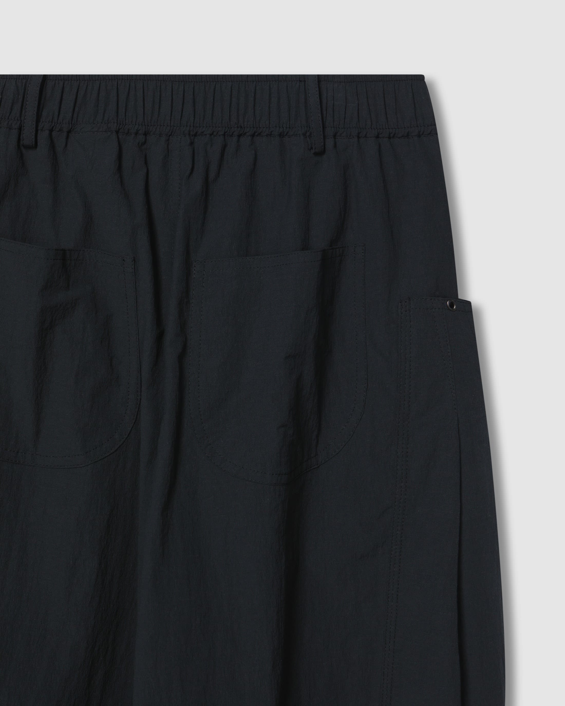 Eyelet Point Tuck Pants Dark Grey — vue 6