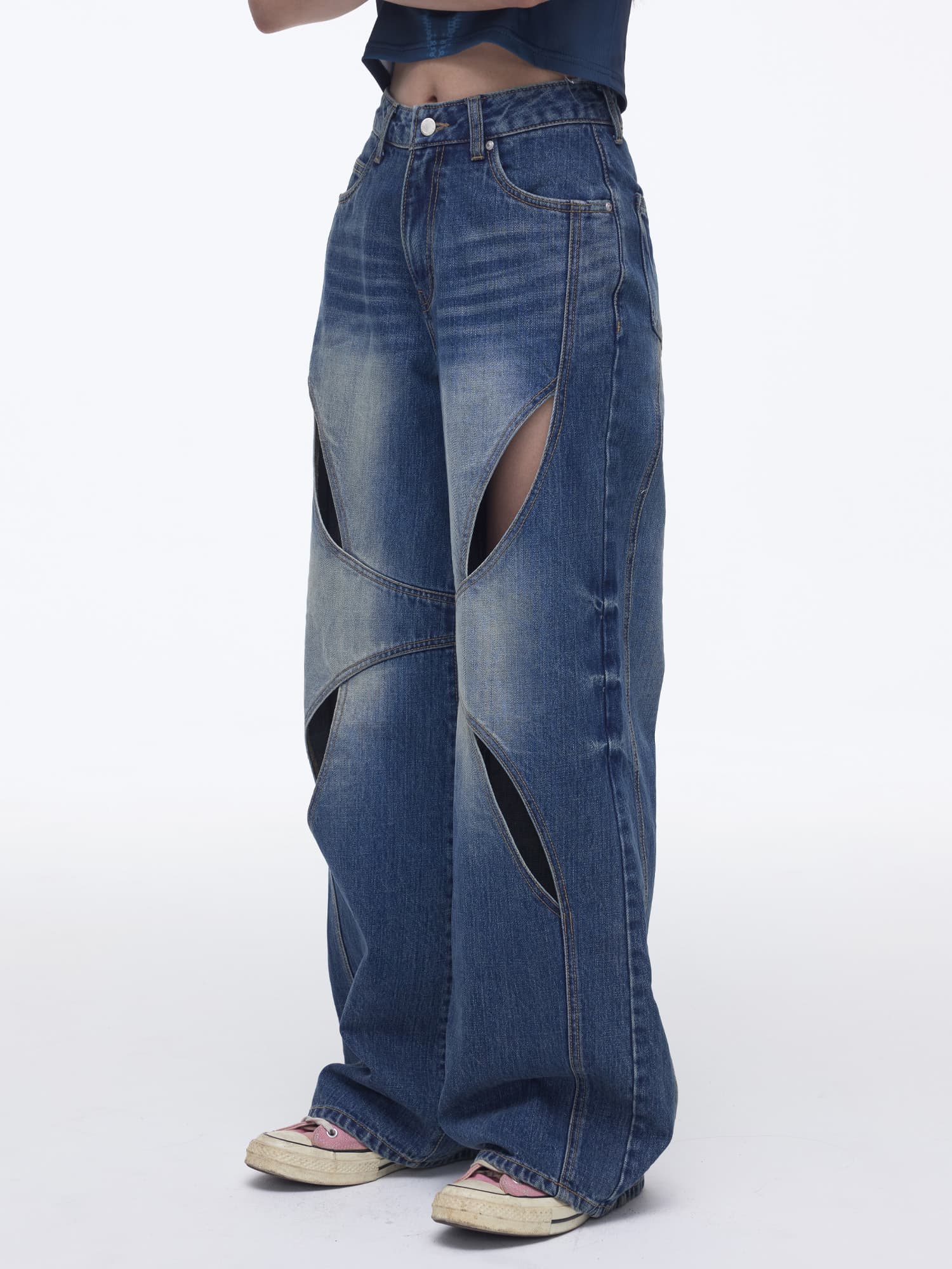 Cat Eye Cut out denim pants — vue 4