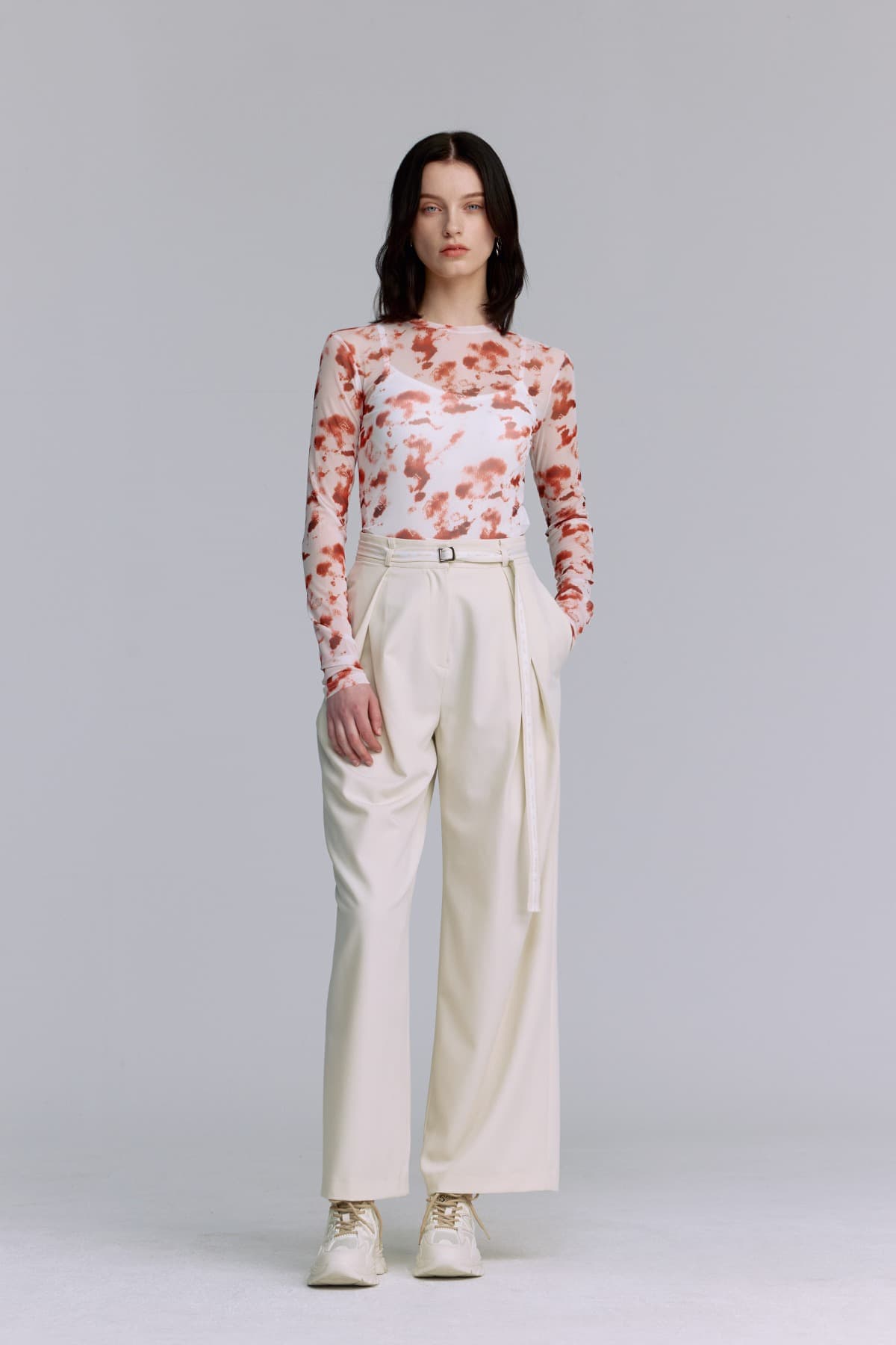 Belted Pintuck Pants (IV) — vue 6