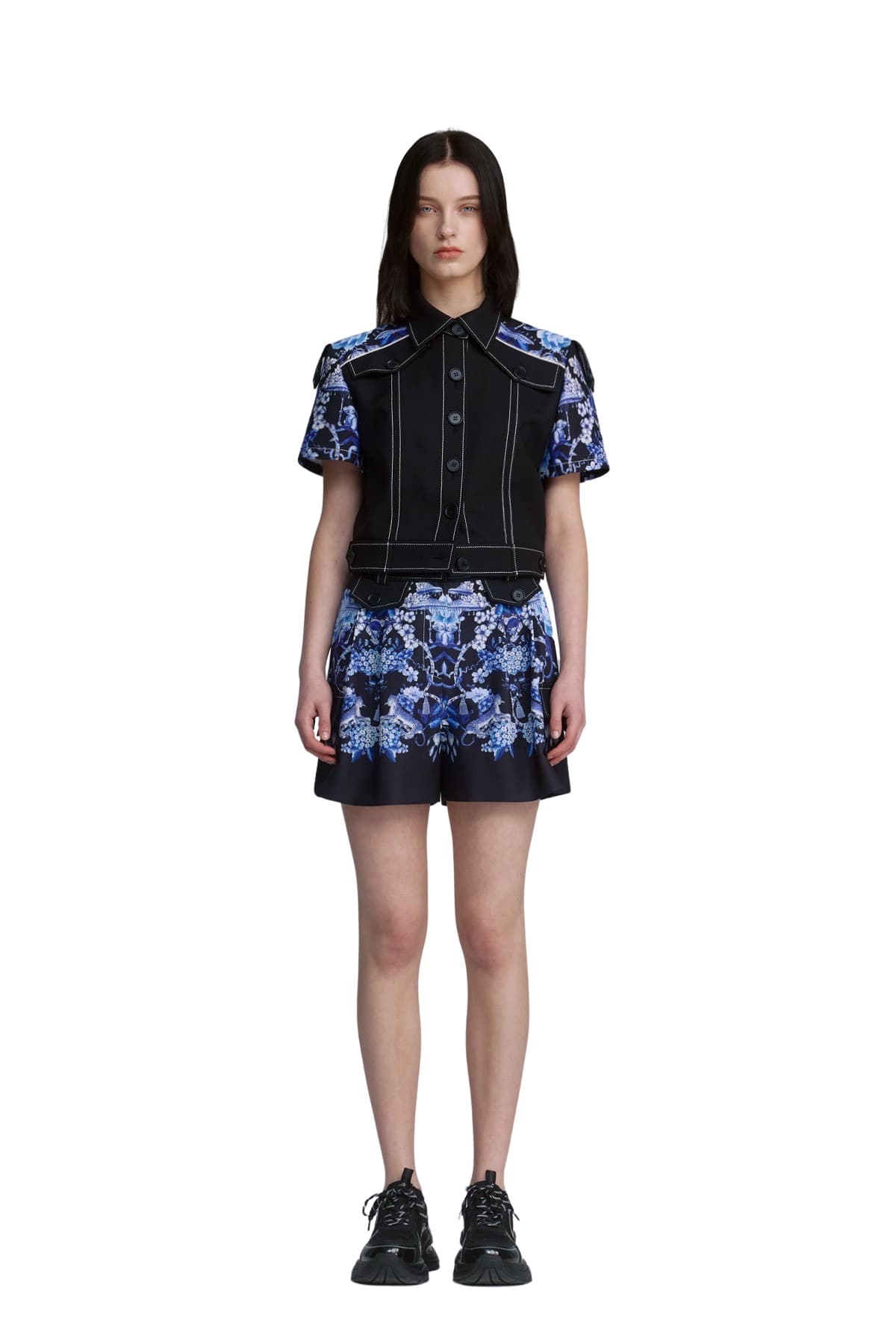 Flap Shorts Button Pants (B) — vue 1