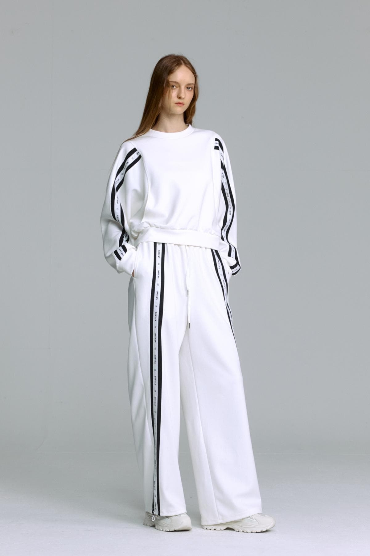 Taping Sweatshirt (WHITE) — vue 7