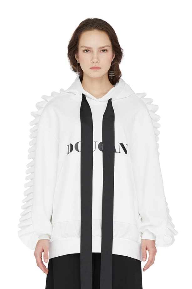 Frill Logo Hood Sweatshirt (WHITE) — vue 2