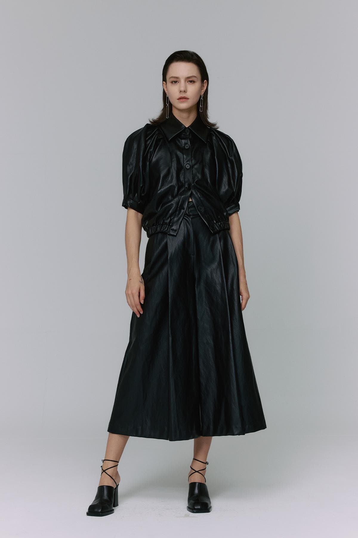 Puff Short-sleeved Fake Leather Jacket (BK) — vue 11